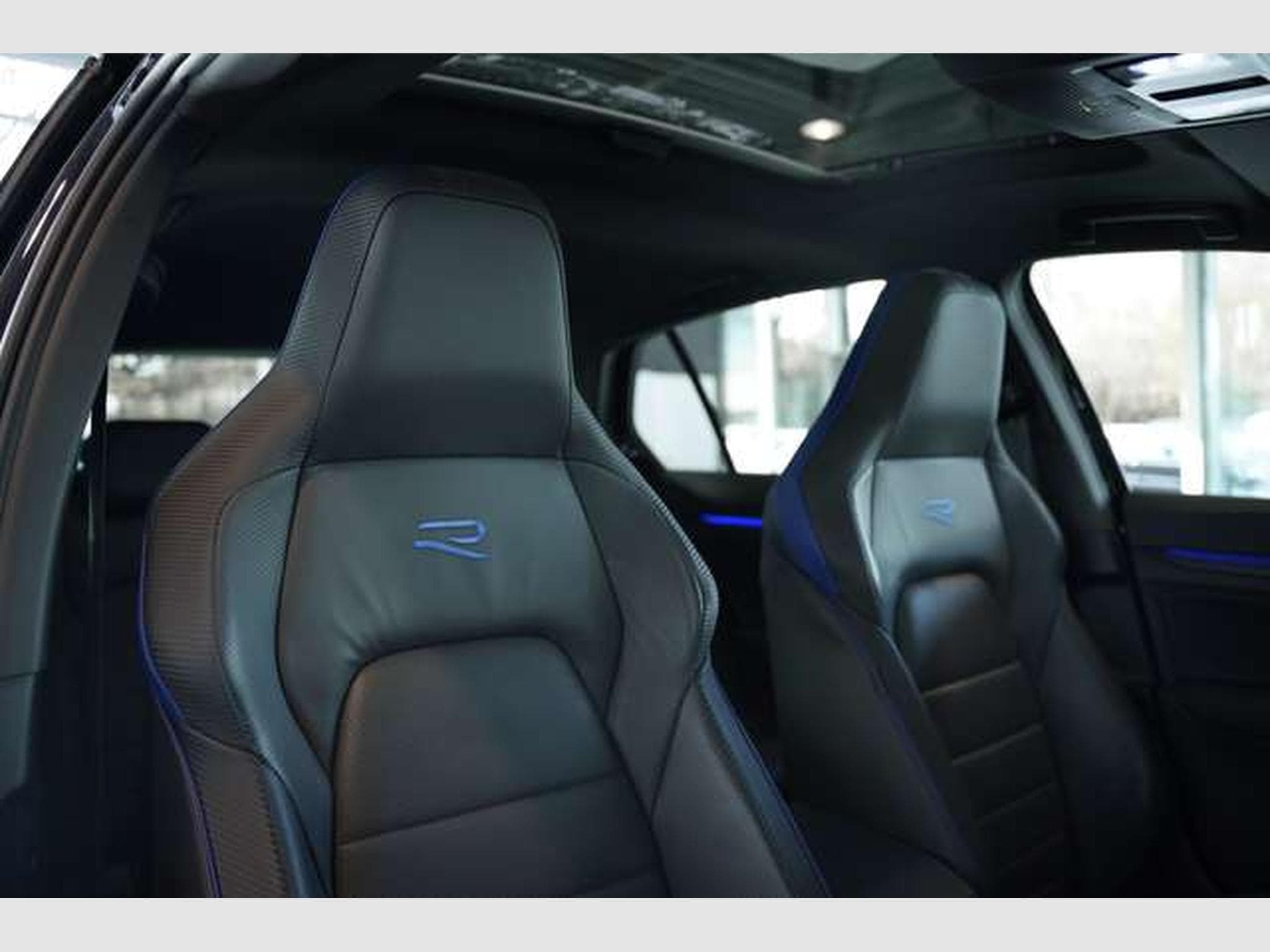 VW Golf R 4M *JP Performance *AKRA *Pano *KW *19 (2023) - Photo 22