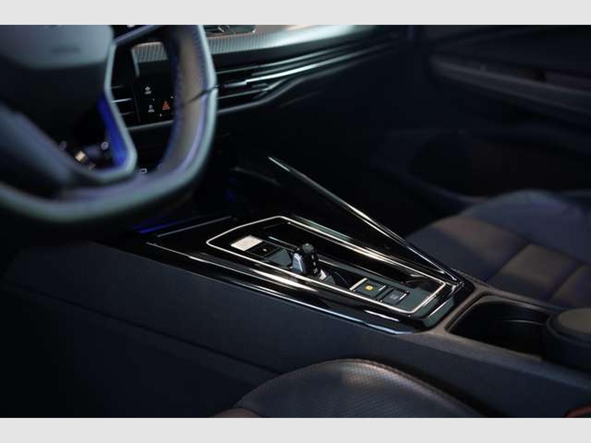 VW Golf R 4M *JP Performance *AKRA *Pano *KW *19 (2023) - Photo 32