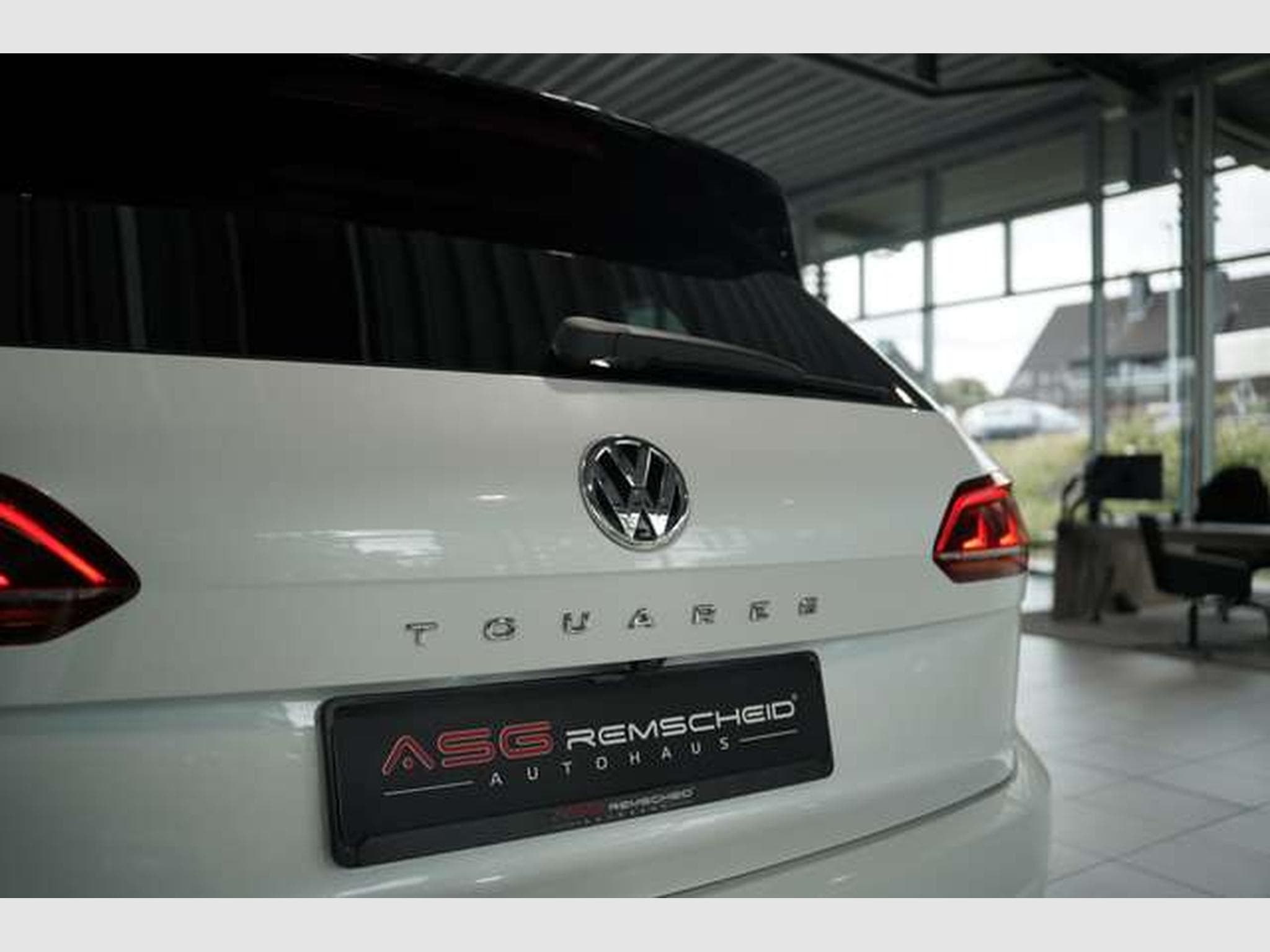 VW Touareg R line 4M *21 *Pano *LUFT *H-UP *Matrix (2019) - Photo 15