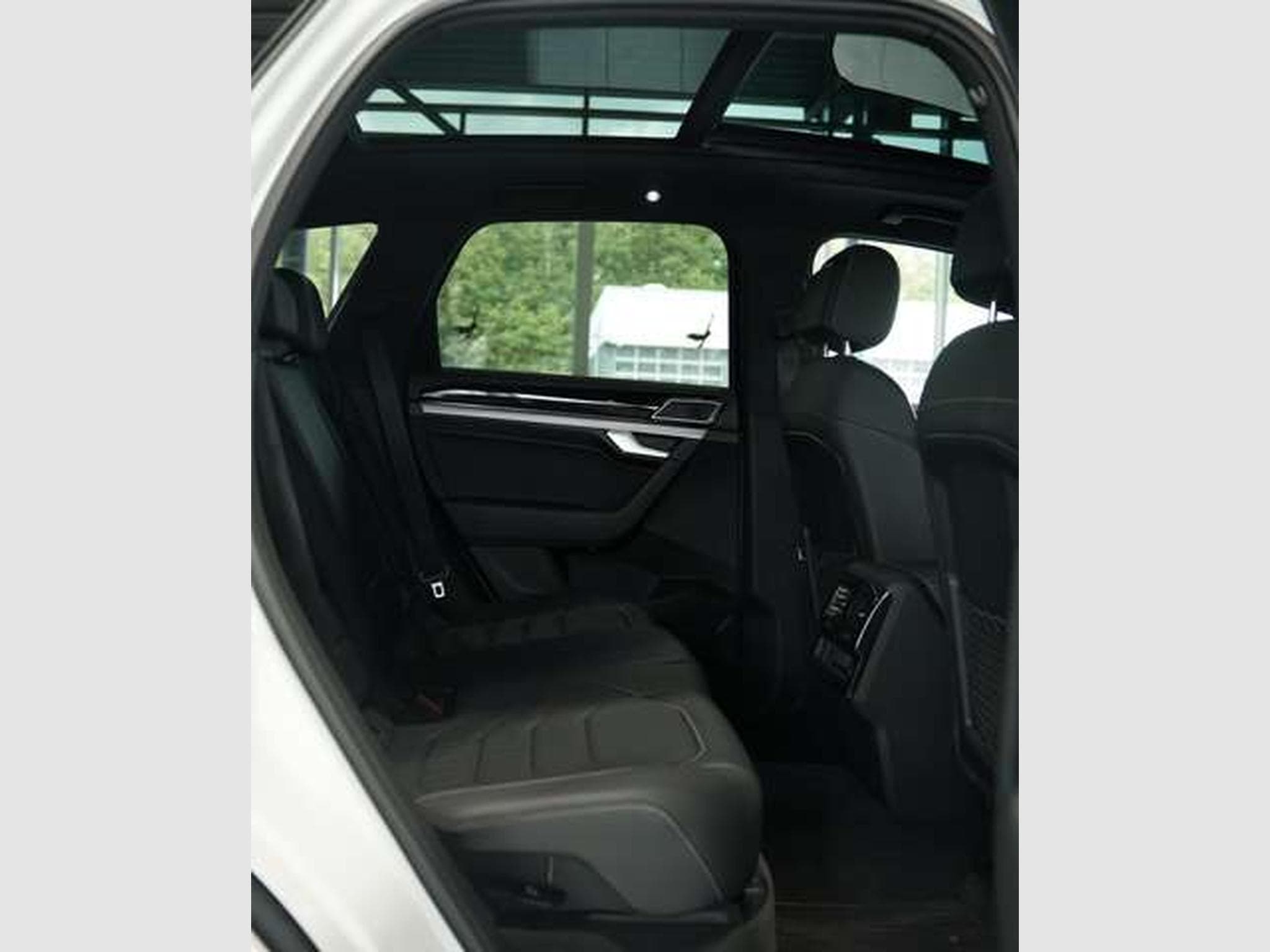 VW Touareg R line 4M *21 *Pano *LUFT *H-UP *Matrix (2019) - Photo 25