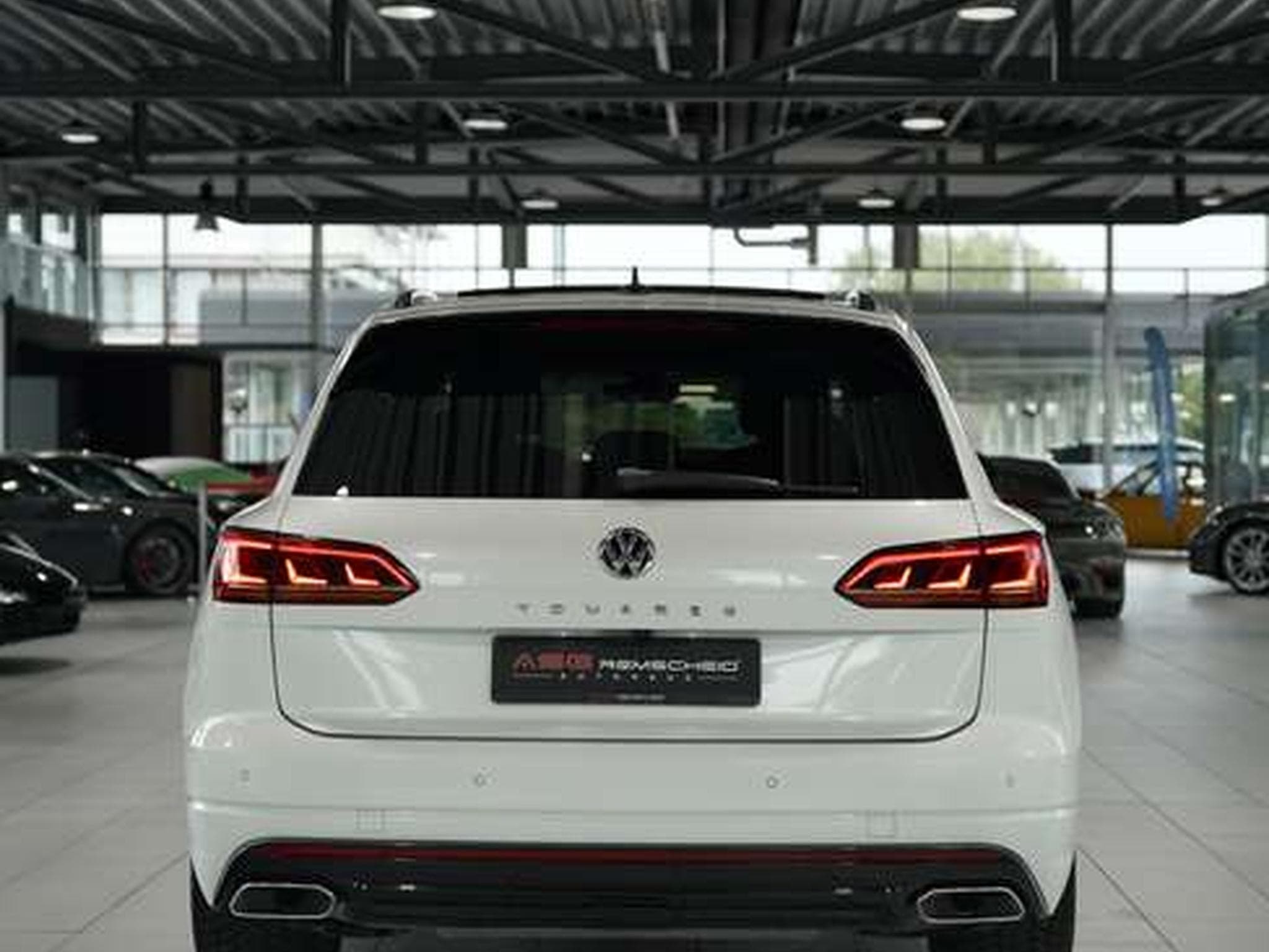 VW Touareg R line 4M *21 *Pano *LUFT *H-UP *Matrix (2019) - Photo 9