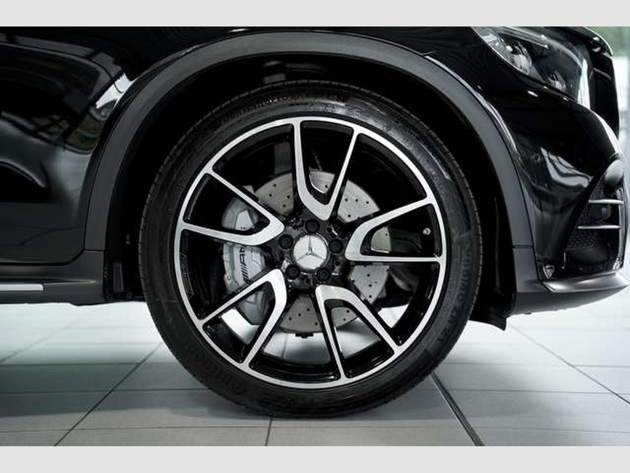 Mercedes GLC 43 AMG 4M 1.Hand *21Zoll *AHK*Pano*360*ILS (2017) - Foto 12