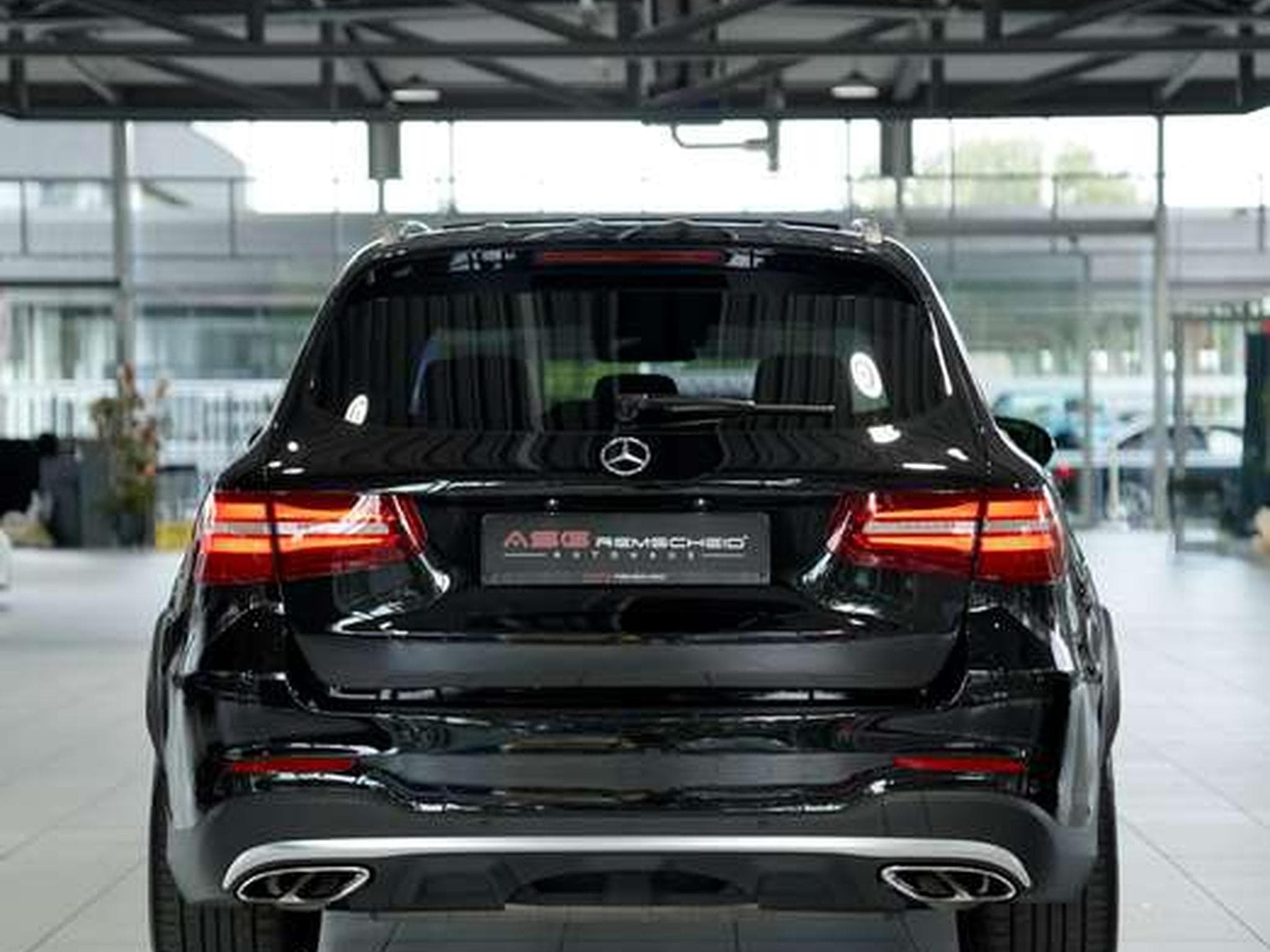 Mercedes GLC 43 AMG 4M 1.Hand *21Zoll *AHK*Pano*360*ILS (2017) - Foto 9