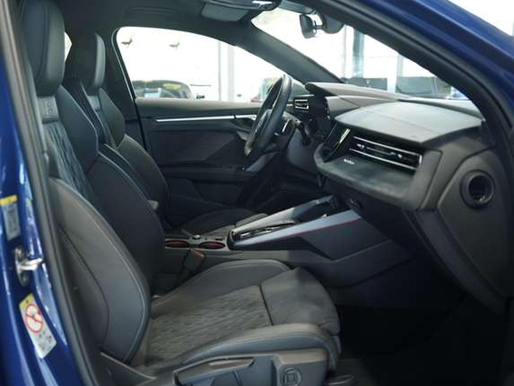 Audi S3 Limousine q. *2H *19 *Matrix*Garantie*Schale (2024) - Foto 15
