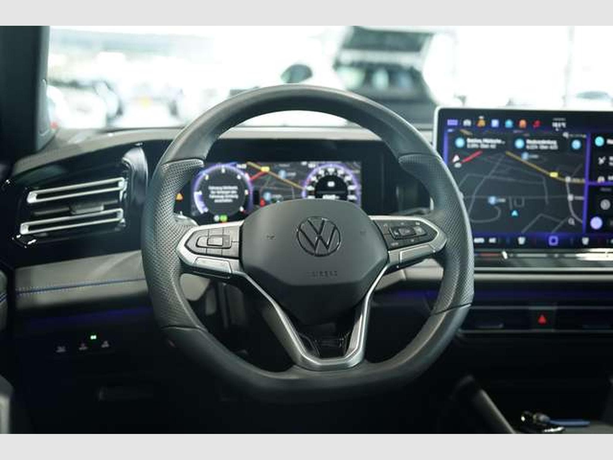 VW Tiguan 2.0 TDI R Line *2.H *20 *Pano *Matrix (2024) - Photo 46