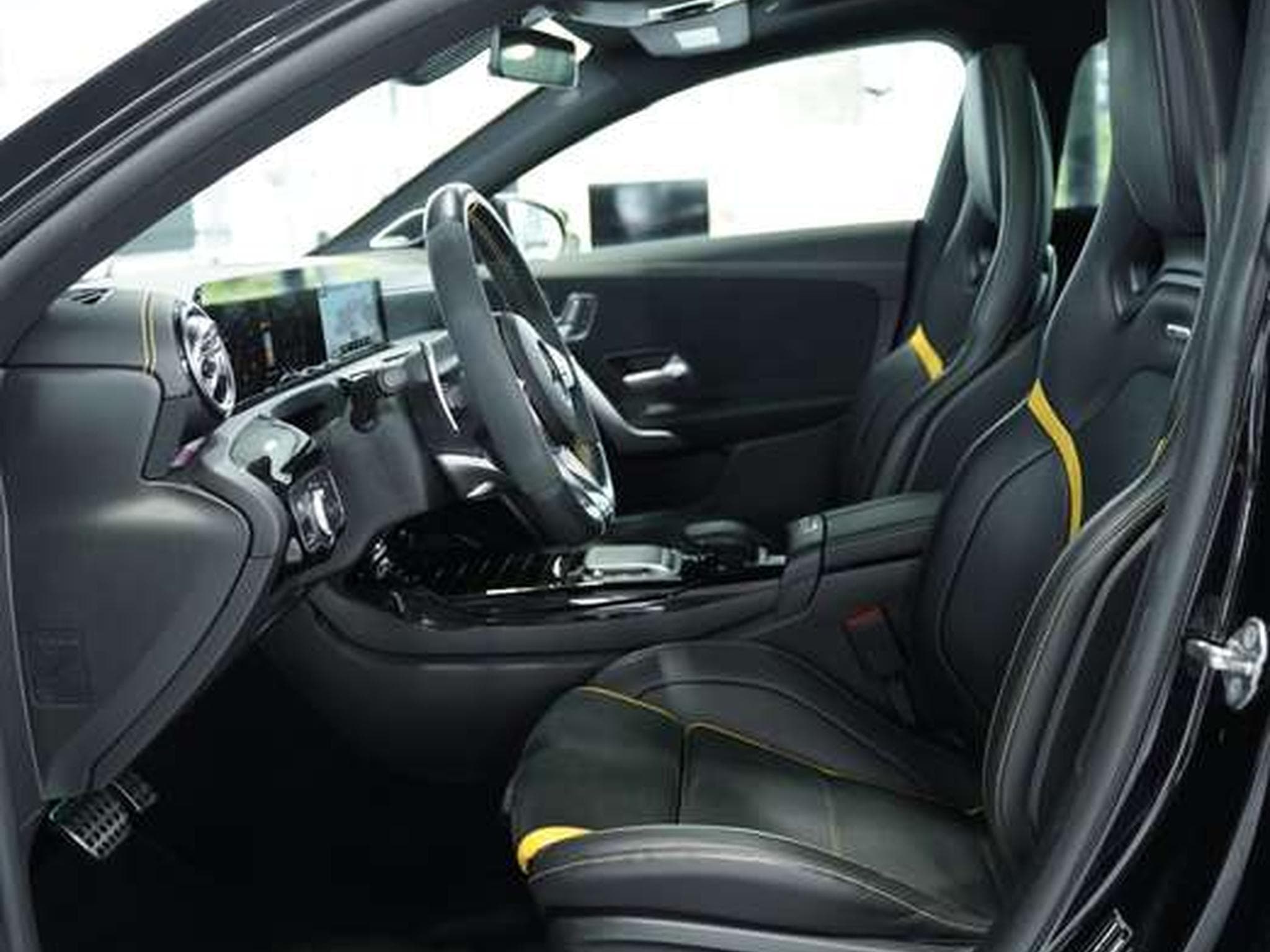 Mercedes CLA 45 AMG S 4M*19*Schale*Pano (2021) - Photo 26