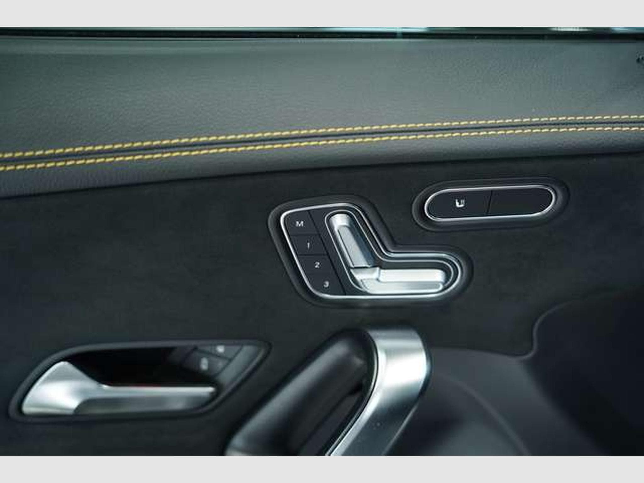 Mercedes CLA 45 AMG S 4M*19*Schale*Pano (2021) - Photo 30