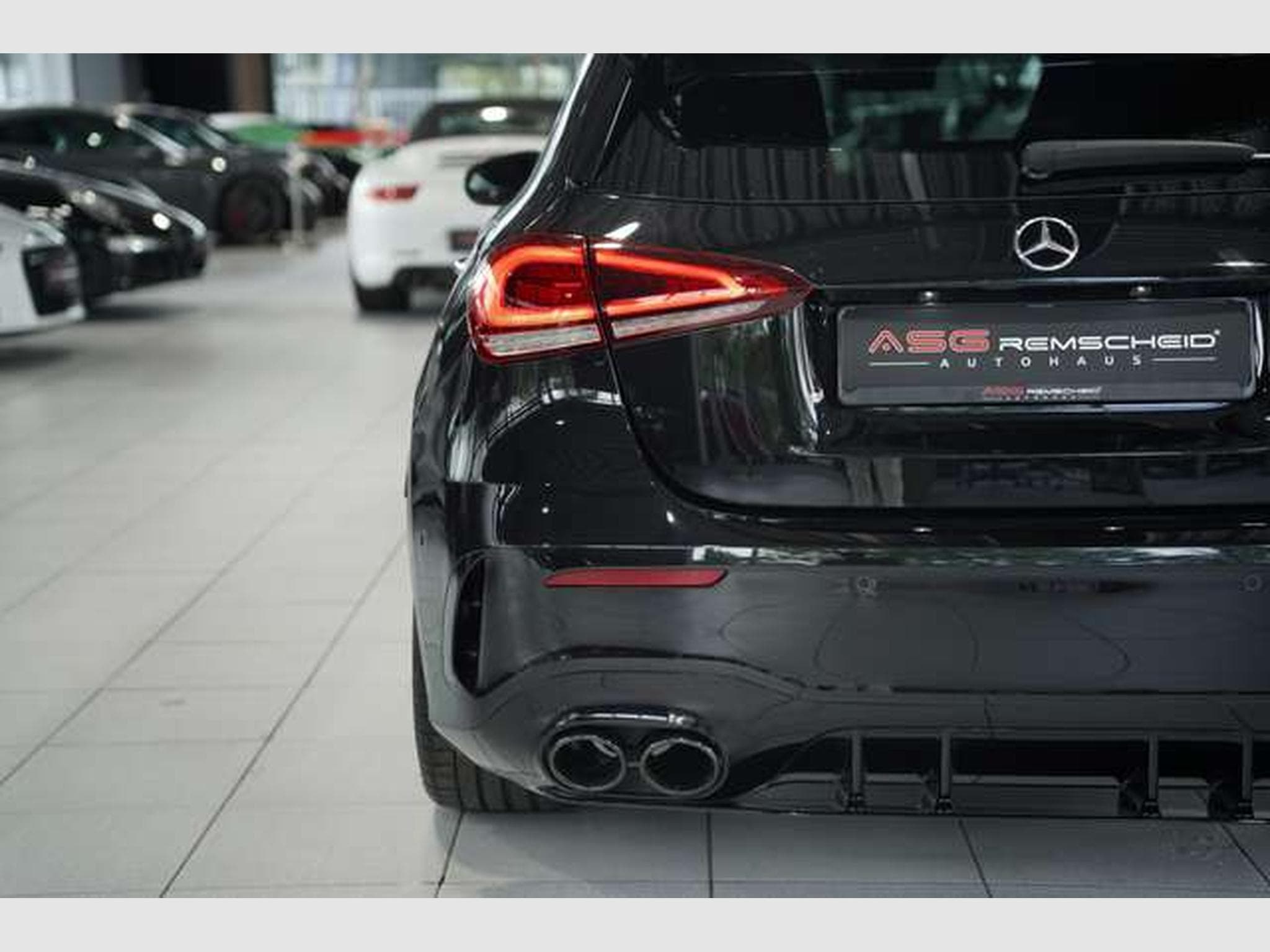 Mercedes A 45 AMG S 4M *2.H *19 *Schale*Pano*Aerody*H-UP (2020) - Photo 16