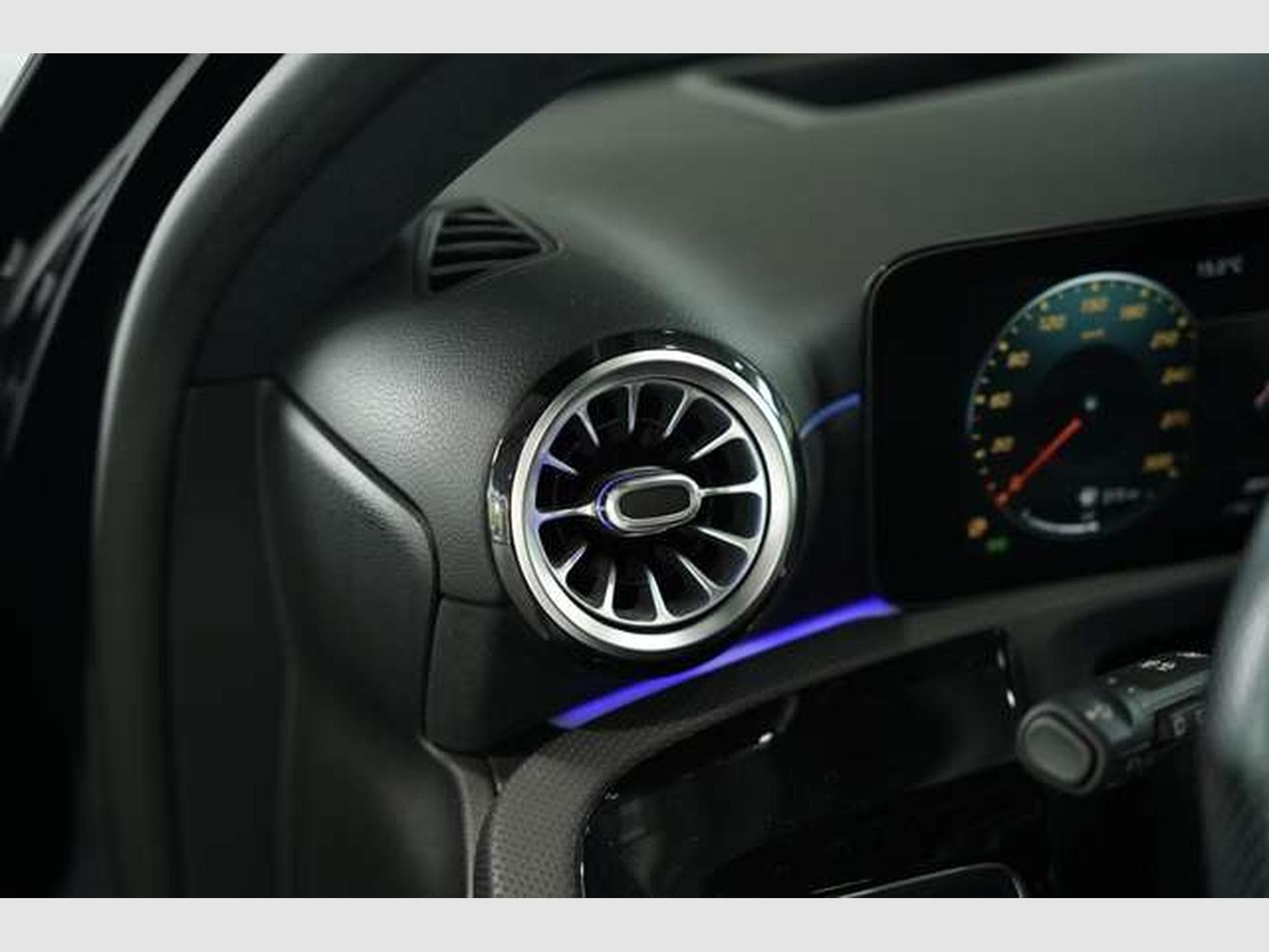 Mercedes A 45 AMG S 4M *2.H *19 *Schale*Pano*Aerody*H-UP (2020) - Photo 33