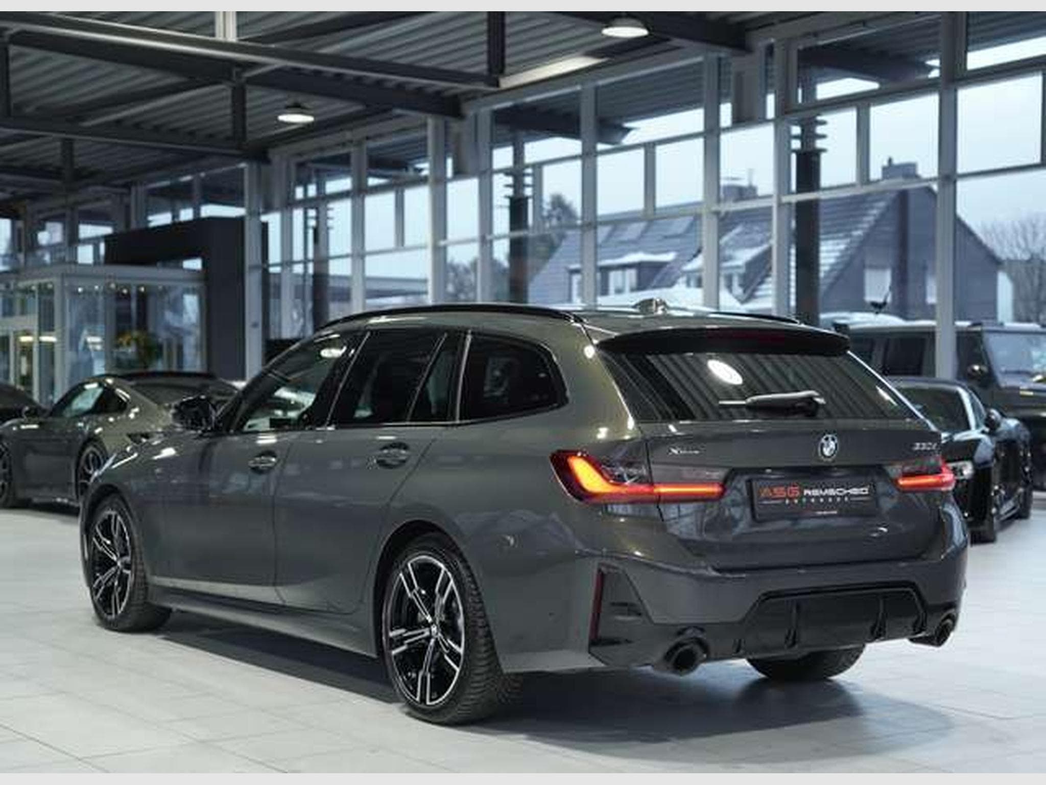 BMW 330 d Touring xDrive M Sport *2.H *Pano*Live*HUD (2024) - Photo 11