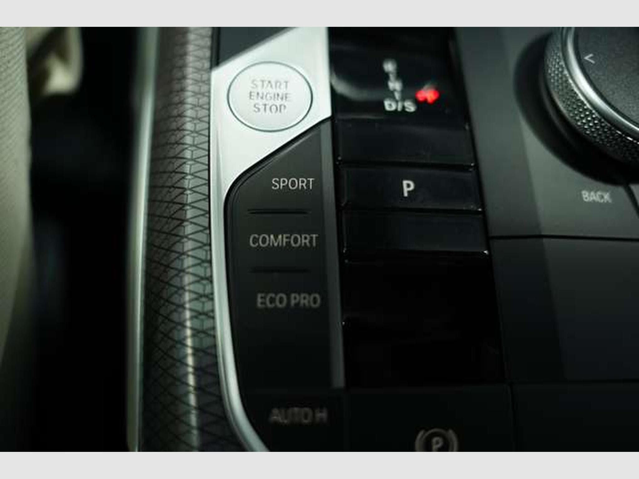 BMW 330 d Touring xDrive M Sport *2.H *Pano*Live*HUD (2024) - Photo 33
