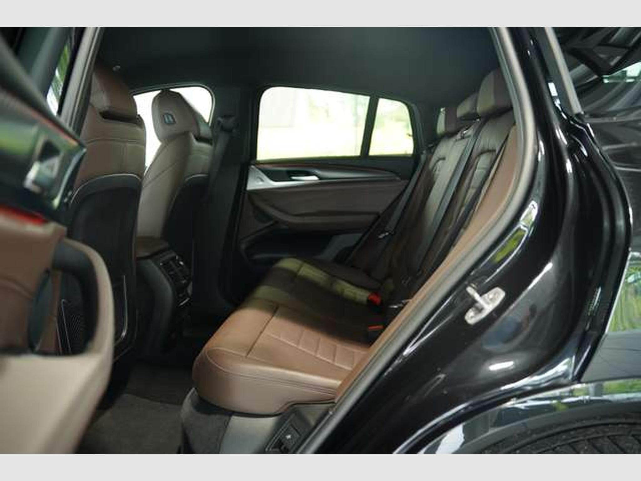 BMW X4 xD 30 d M Sport 1.Hand *Memory *Live-C *Leder (2024) - Photo 23