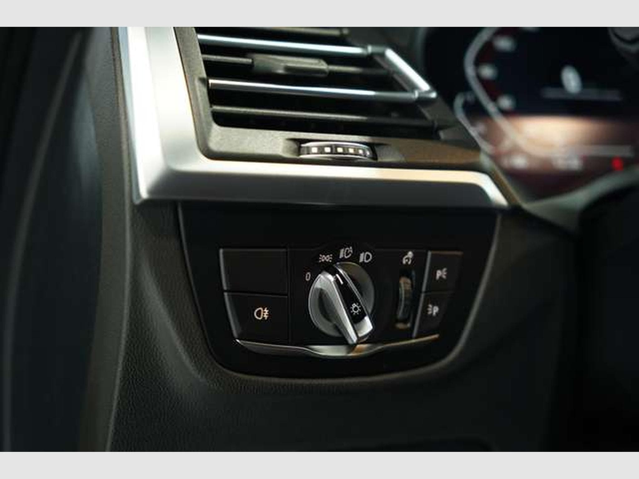 BMW X4 xD 30 d M Sport 1.Hand *Memory *Live-C *Leder (2024) - Photo 28