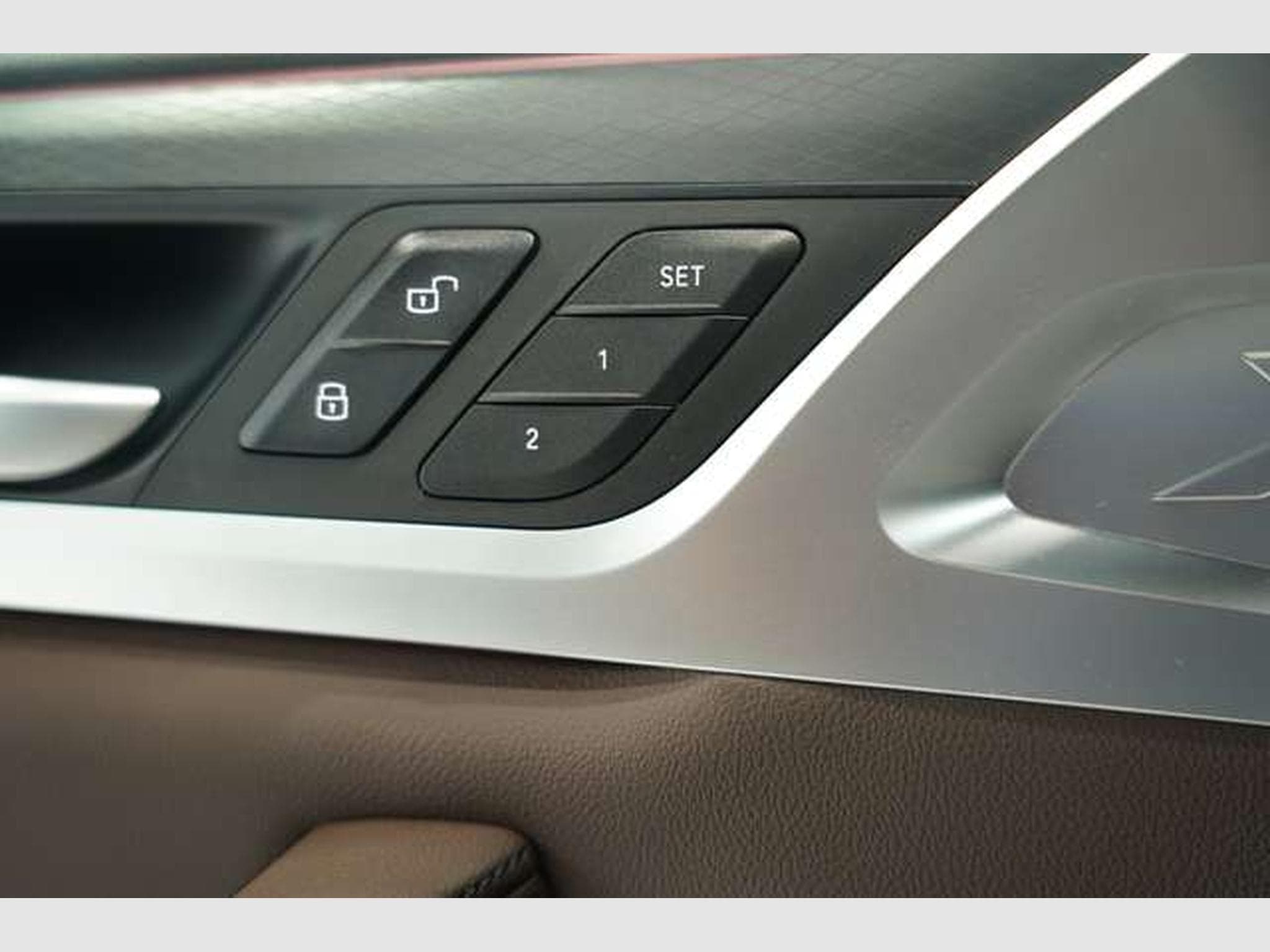 BMW X4 xD 30 d M Sport 1.Hand *Memory *Live-C *Leder (2024) - Photo 31