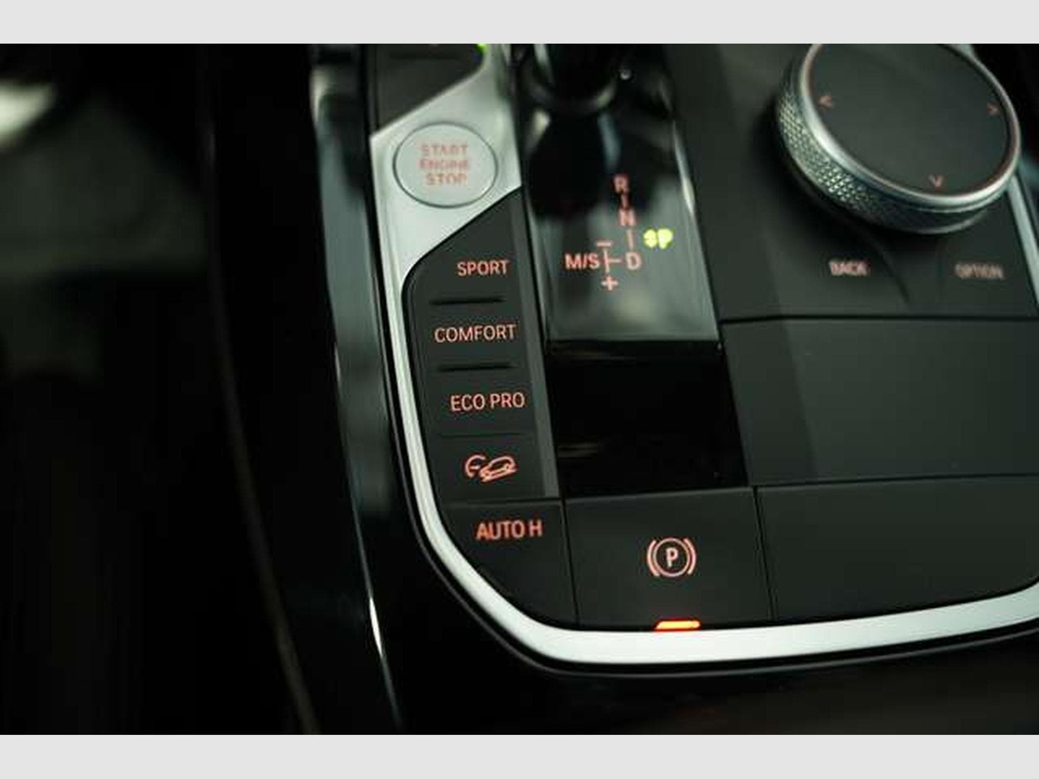 BMW X4 xD 30 d M Sport 1.Hand *Memory *Live-C *Leder (2024) - Photo 32