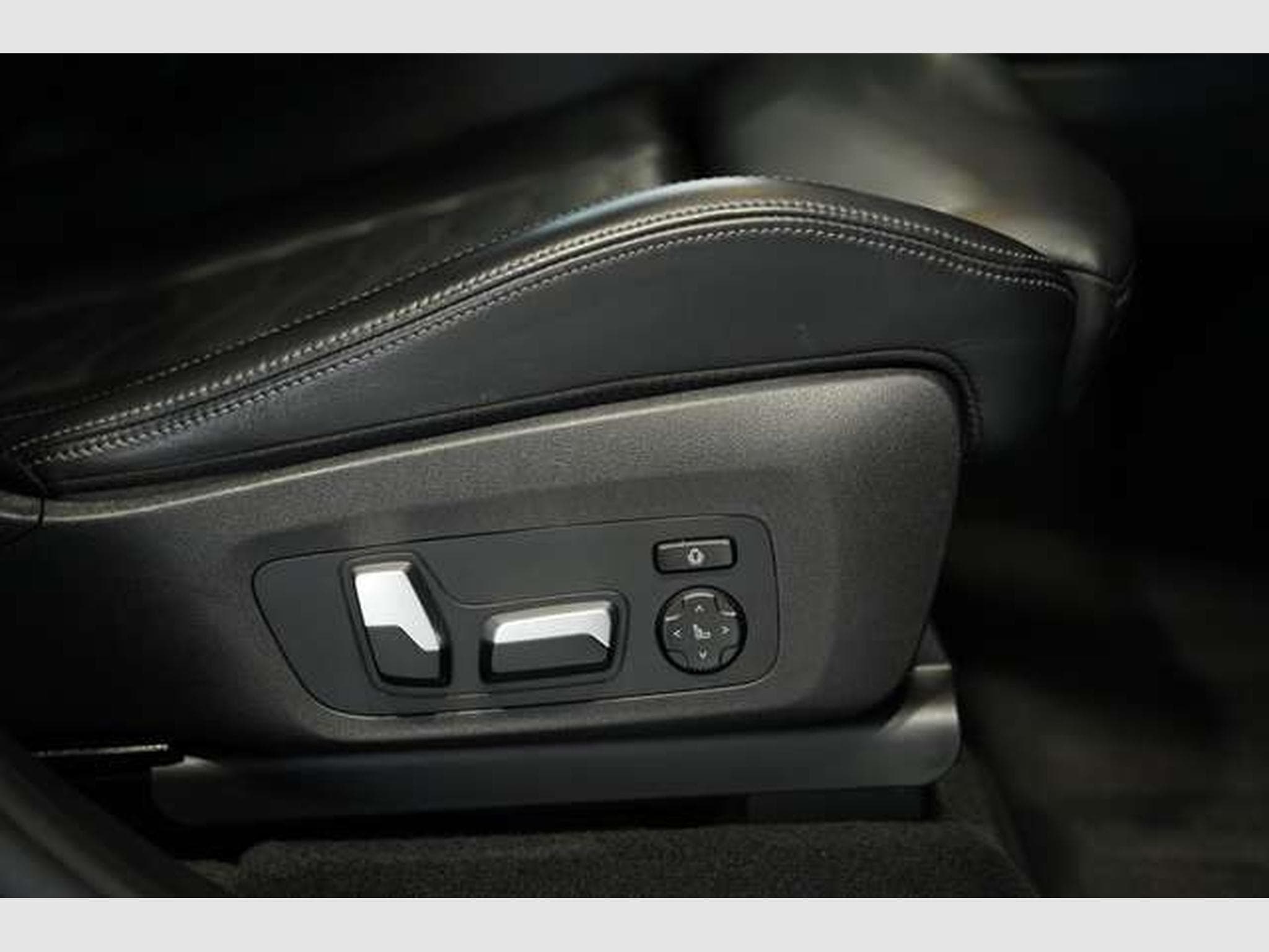 BMW X4M Competition 2.H *21 *Carbon*HUD*Schale*H&K (2020) - Foto 16