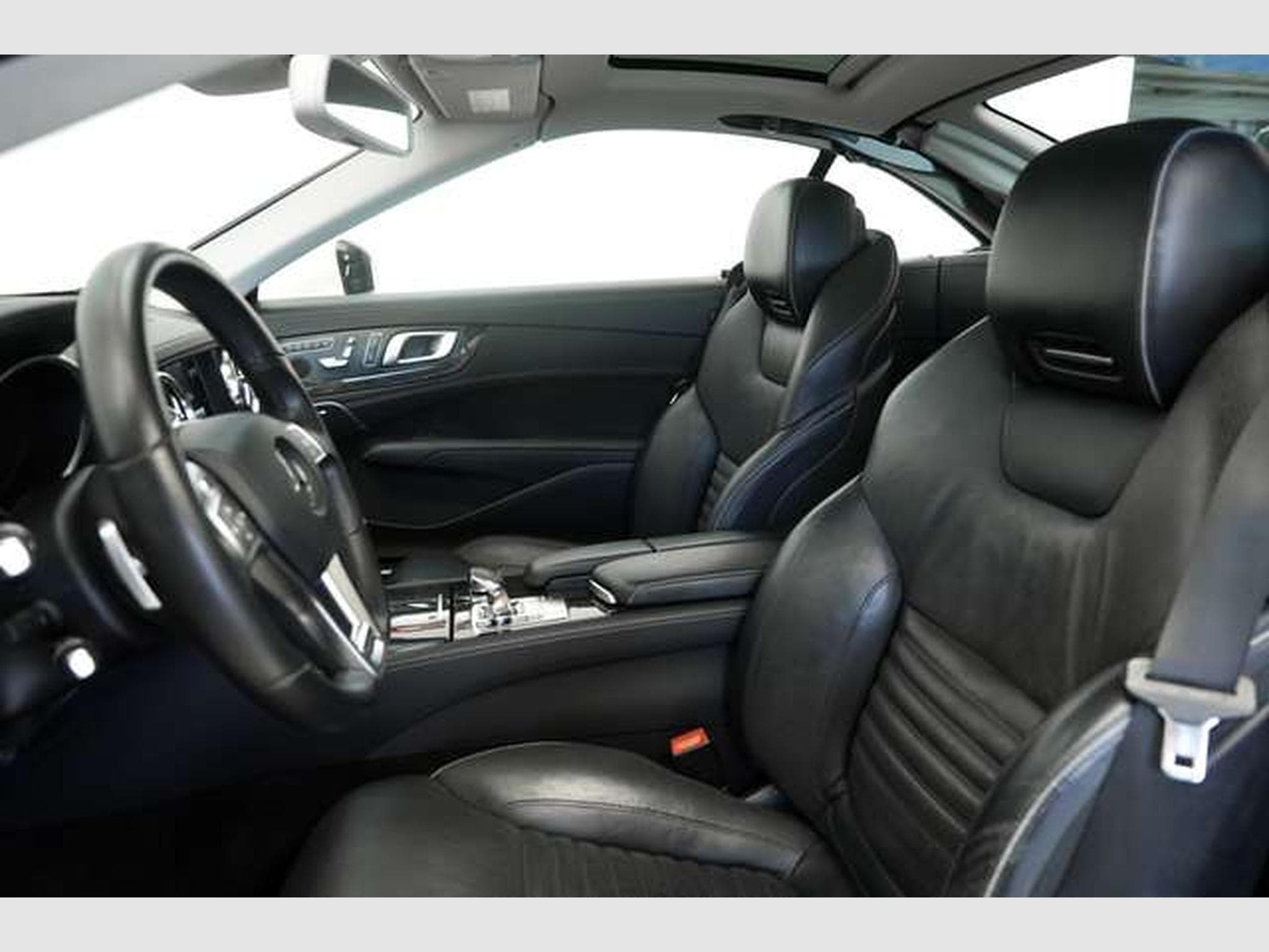 Mercedes SL 350 Cabrio AMG Line *H&K*Airscarf*19Zoll (2013) - Photo 25