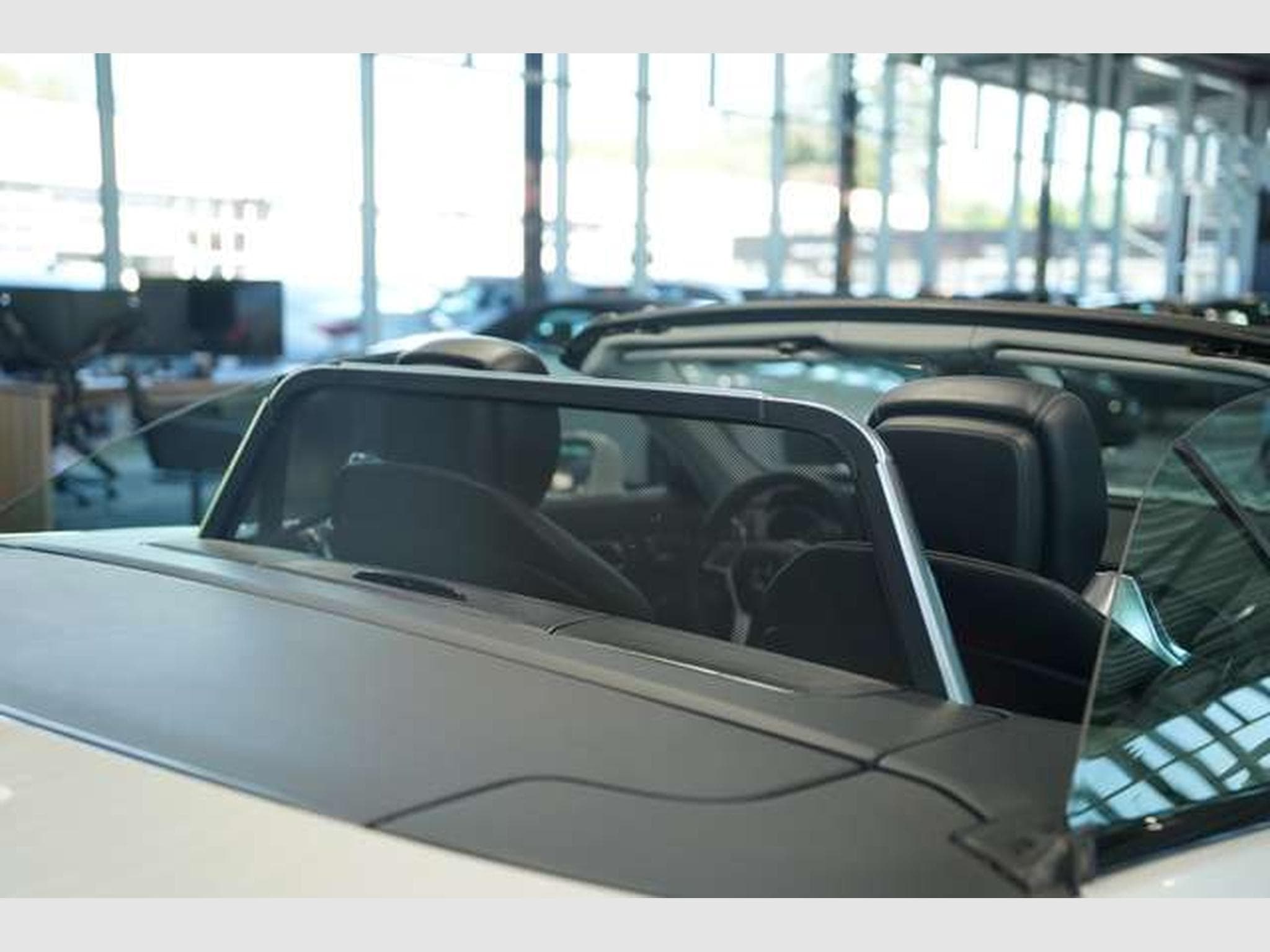 Mercedes SL 350 Cabrio AMG Line *H&K*Airscarf*19Zoll (2013) - Photo 34