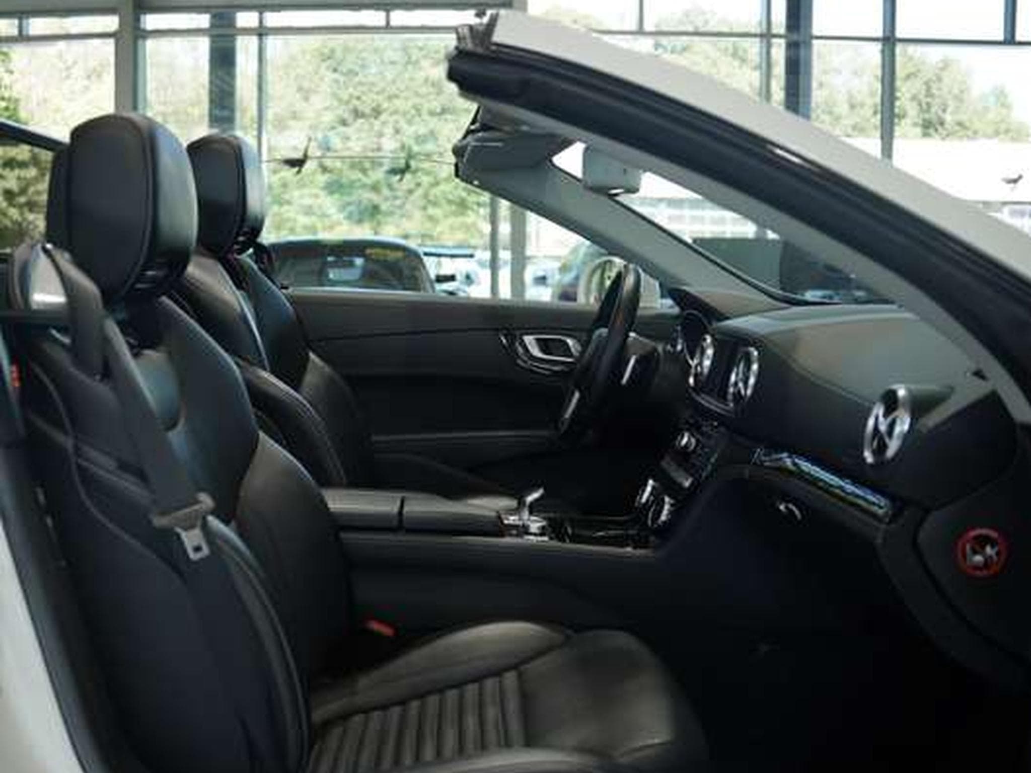 Mercedes SL 350 Cabrio AMG Line *H&K*Airscarf*19Zoll (2013) - Photo 37