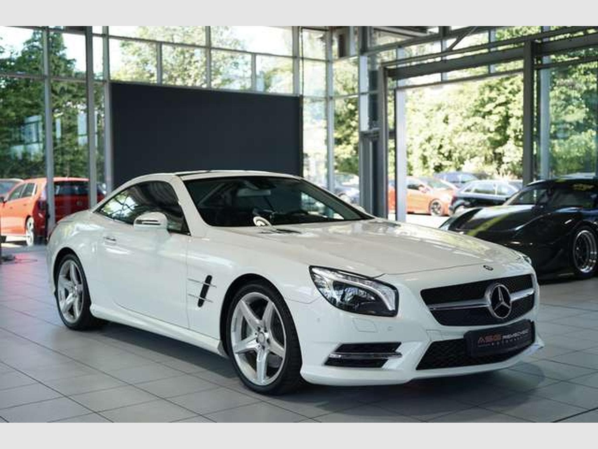 Mercedes SL 350 Cabrio AMG Line *H&K*Airscarf*19Zoll (2013) - Photo 44