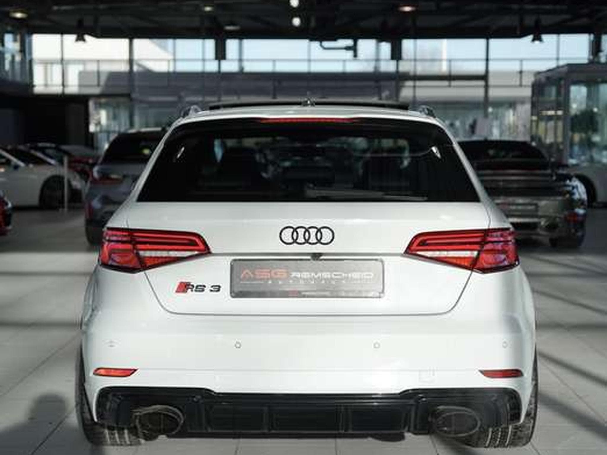 Audi RS3 q. Sportback *19 *Schale*B&O*Virt*Pano*2.Hd (2018) - Photo 7