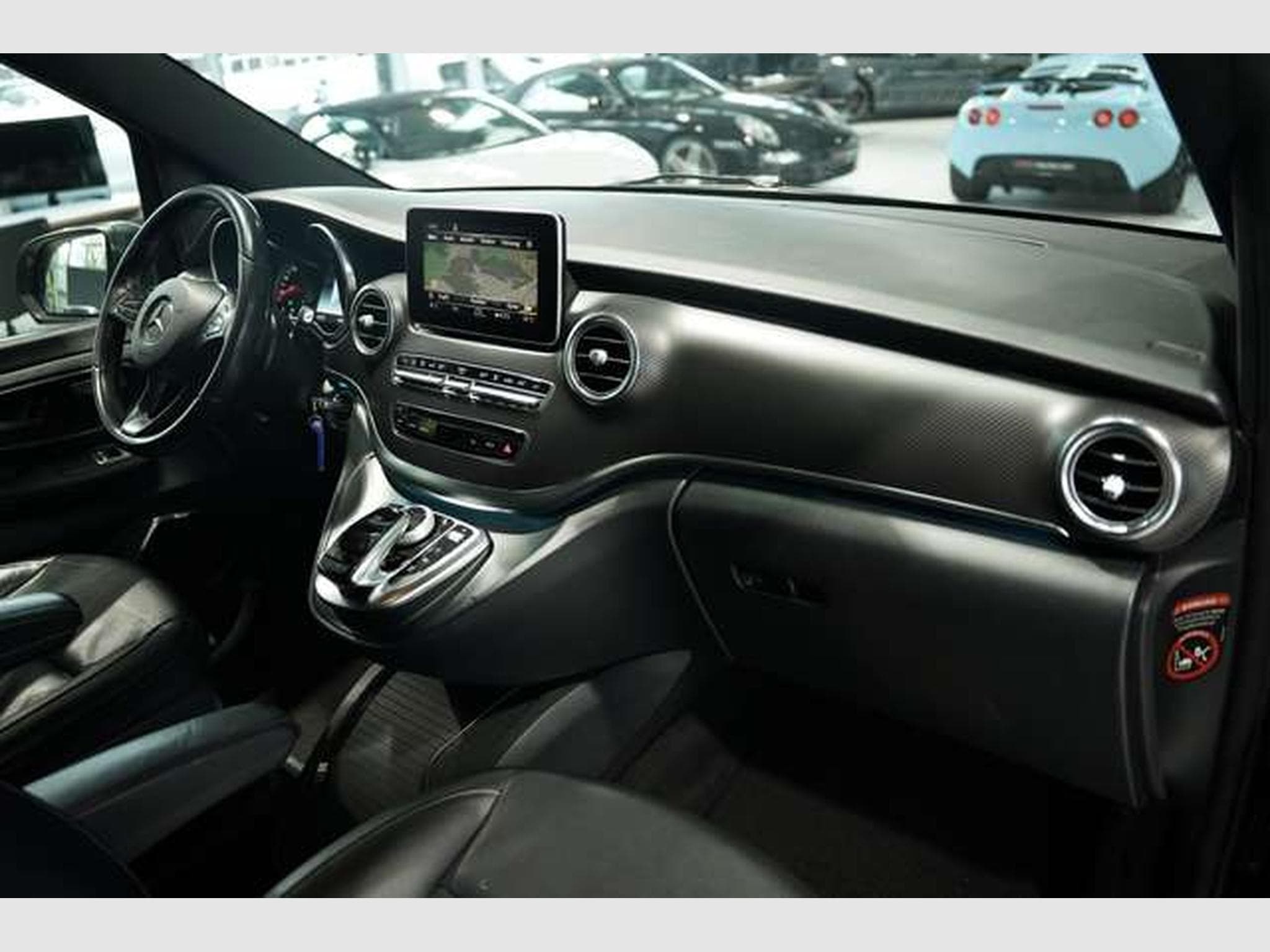 Mercedes V d AMG Line 4M lang *Distr. *Pano *AHK (2018) - Photo 21