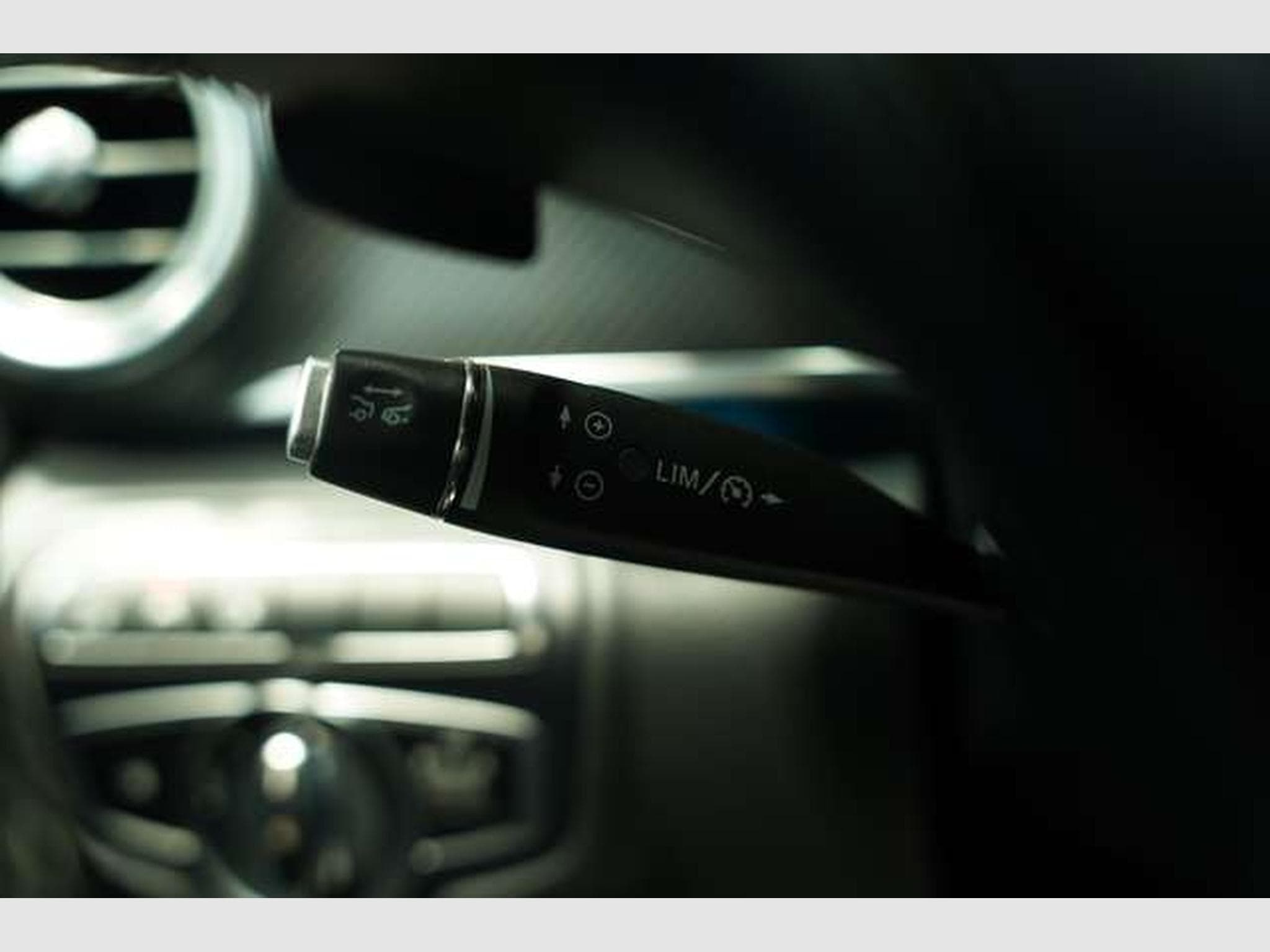 Mercedes V d AMG Line 4M lang *Distr. *Pano *AHK (2018) - Photo 39