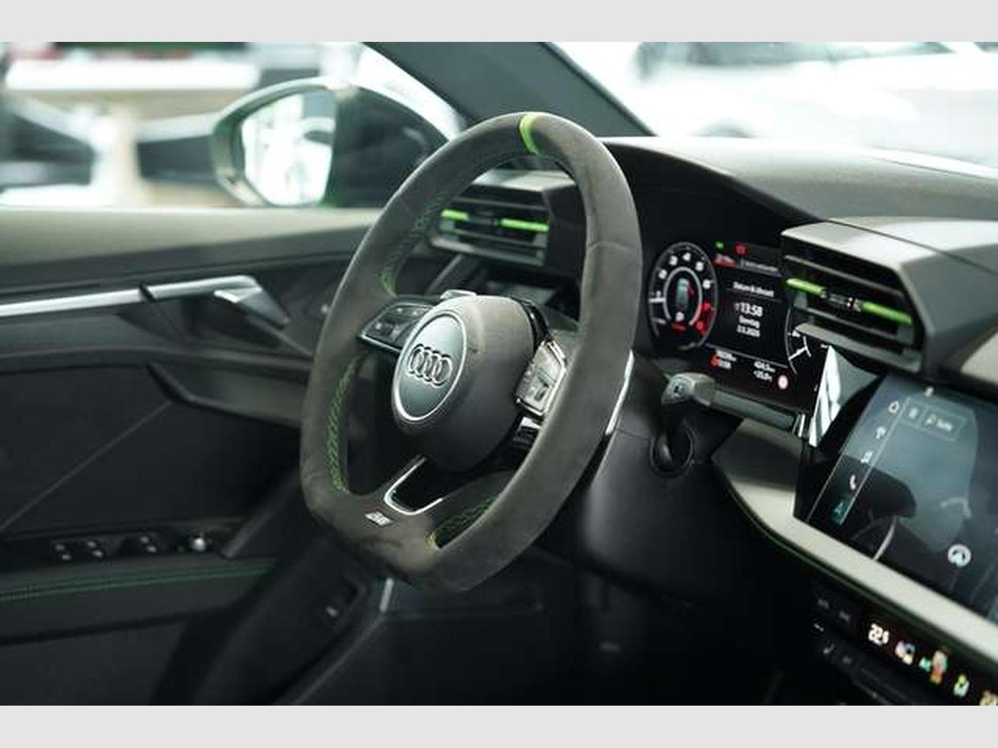 Audi RS3 Sportback q. *1.HD *S-AGA*Keramik*Carbon*B&O (2022) - Photo 22