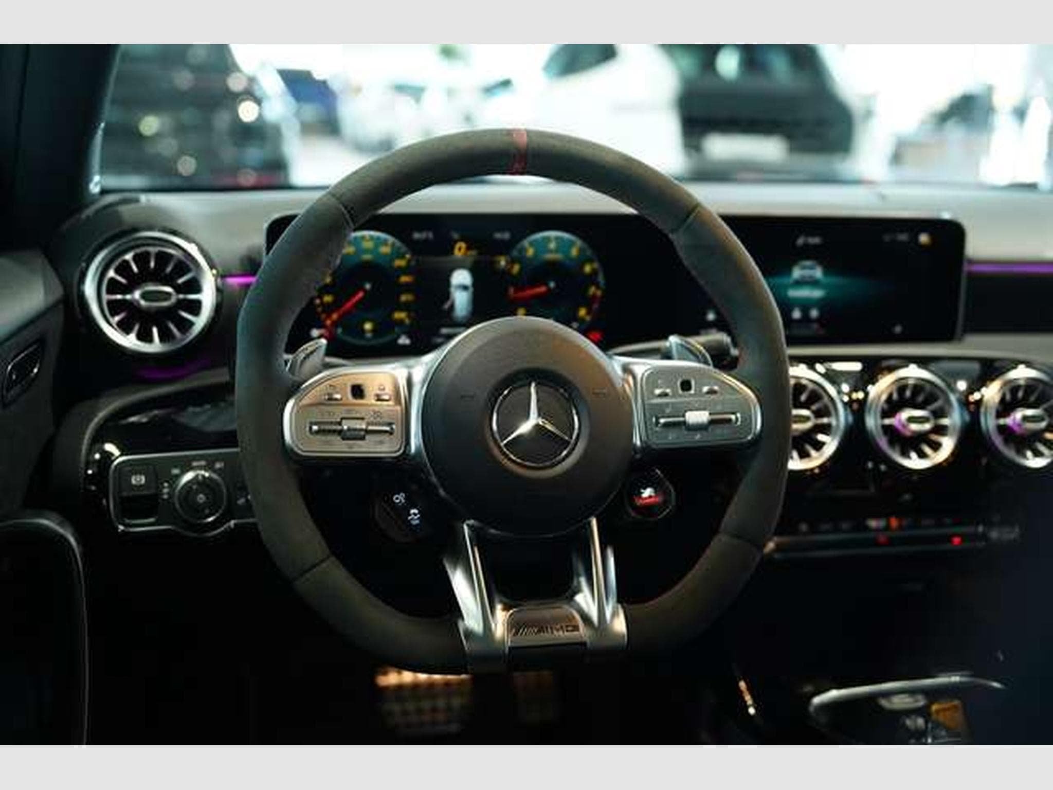 Mercedes A 45 AMG S 4M *2.H *19 *Schale *Pano *Perf-AGA (2020) - Foto 47