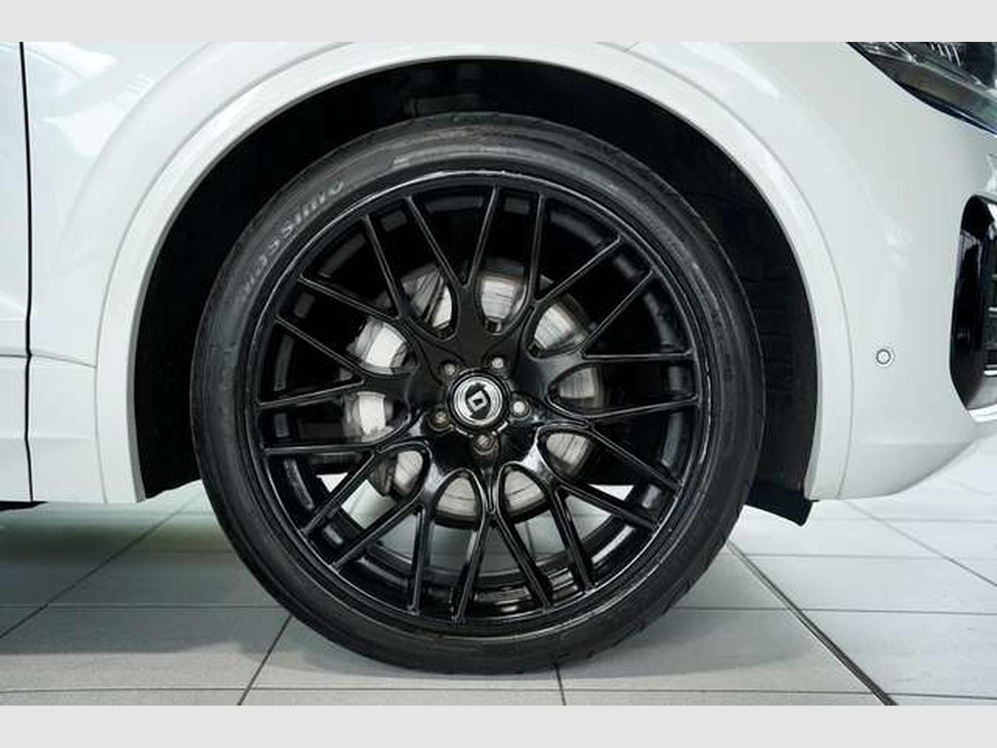 VW Touareg R line 4M *2.H *ACC *Digital *LUFT *AHK (2023) - Photo 12