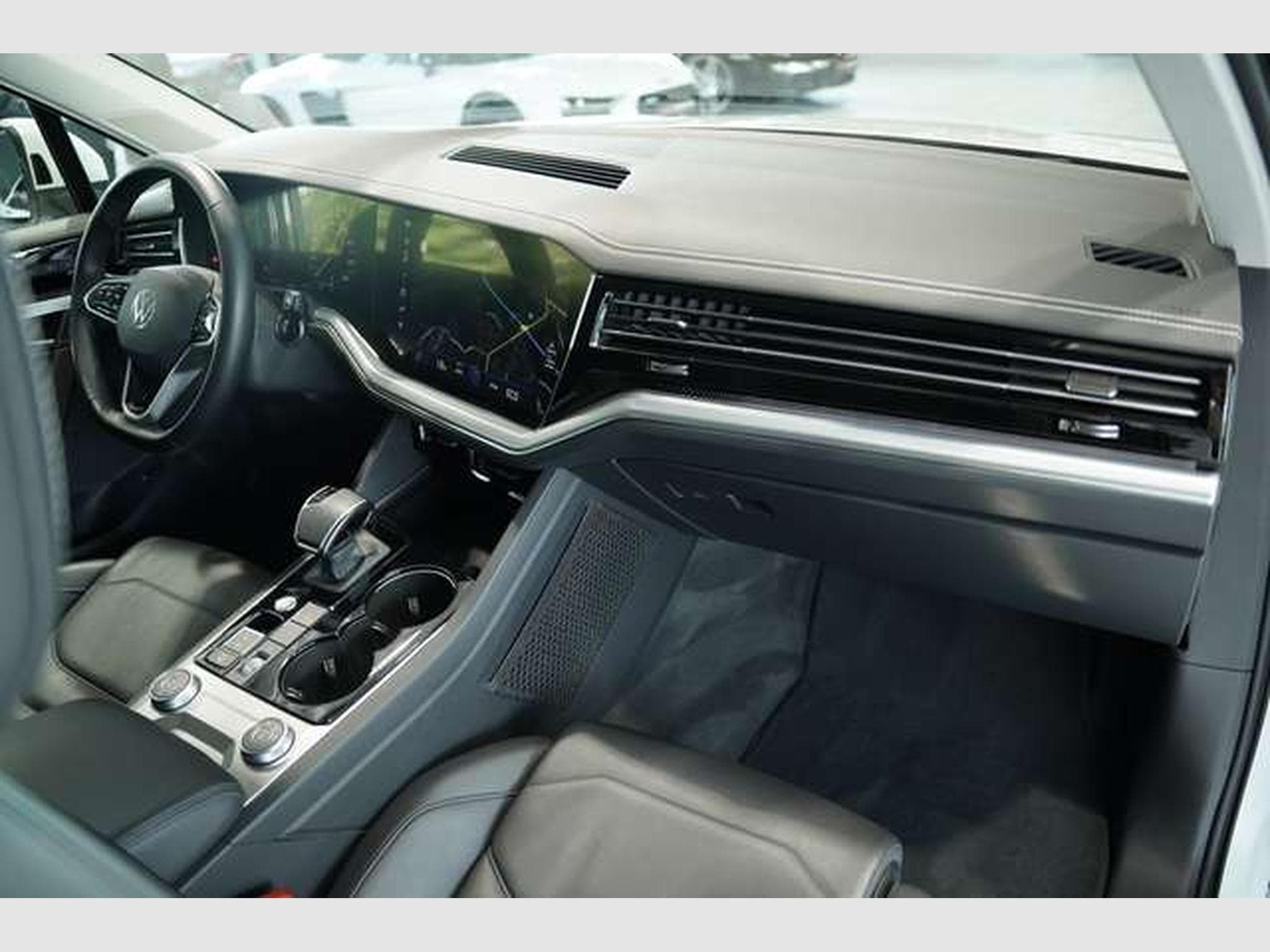 VW Touareg R line 4M *2.H *ACC *Digital *LUFT *AHK (2023) - Photo 19