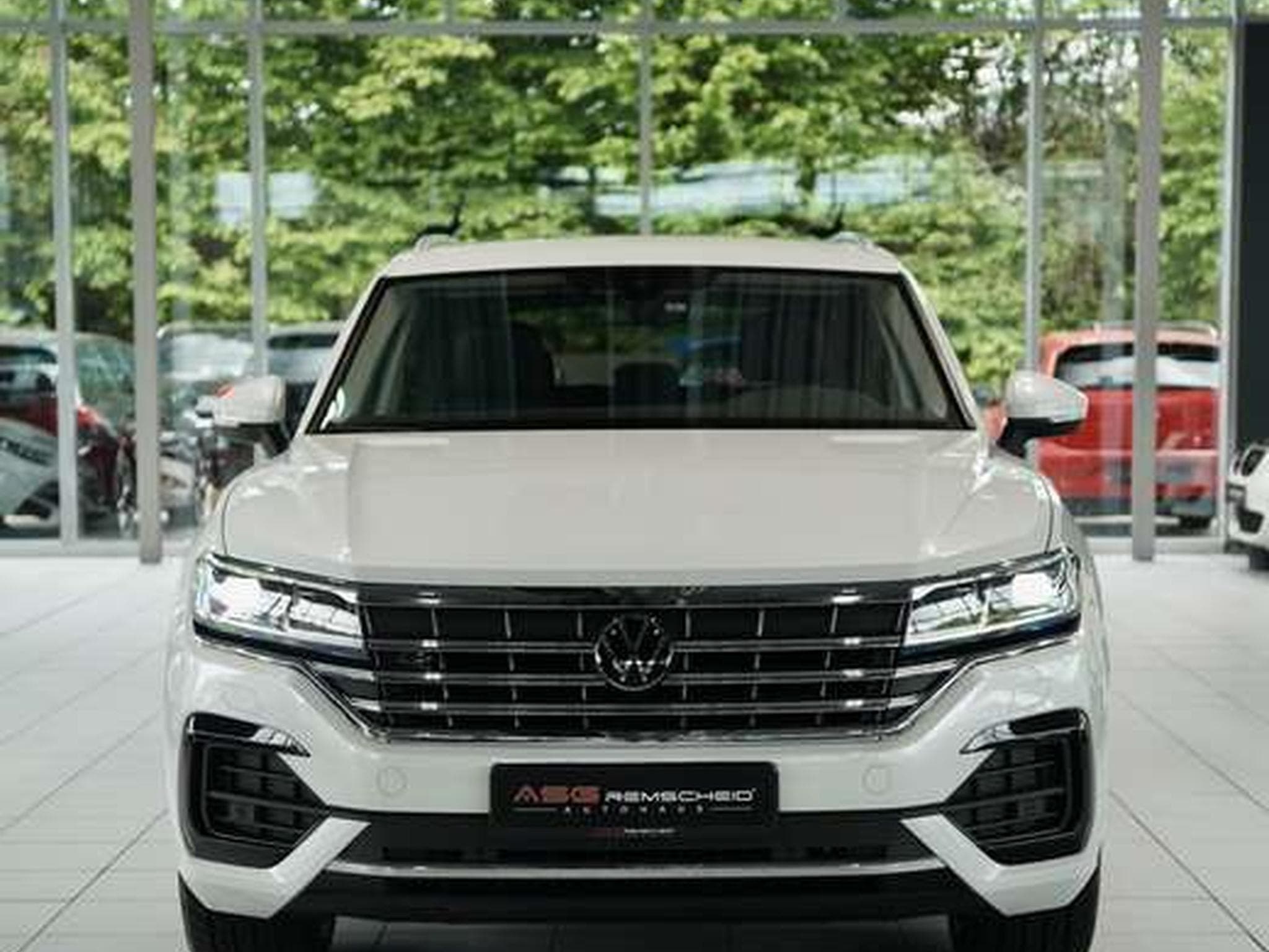 VW Touareg R line 4M *2.H *ACC *Digital *LUFT *AHK (2023) - Photo 4