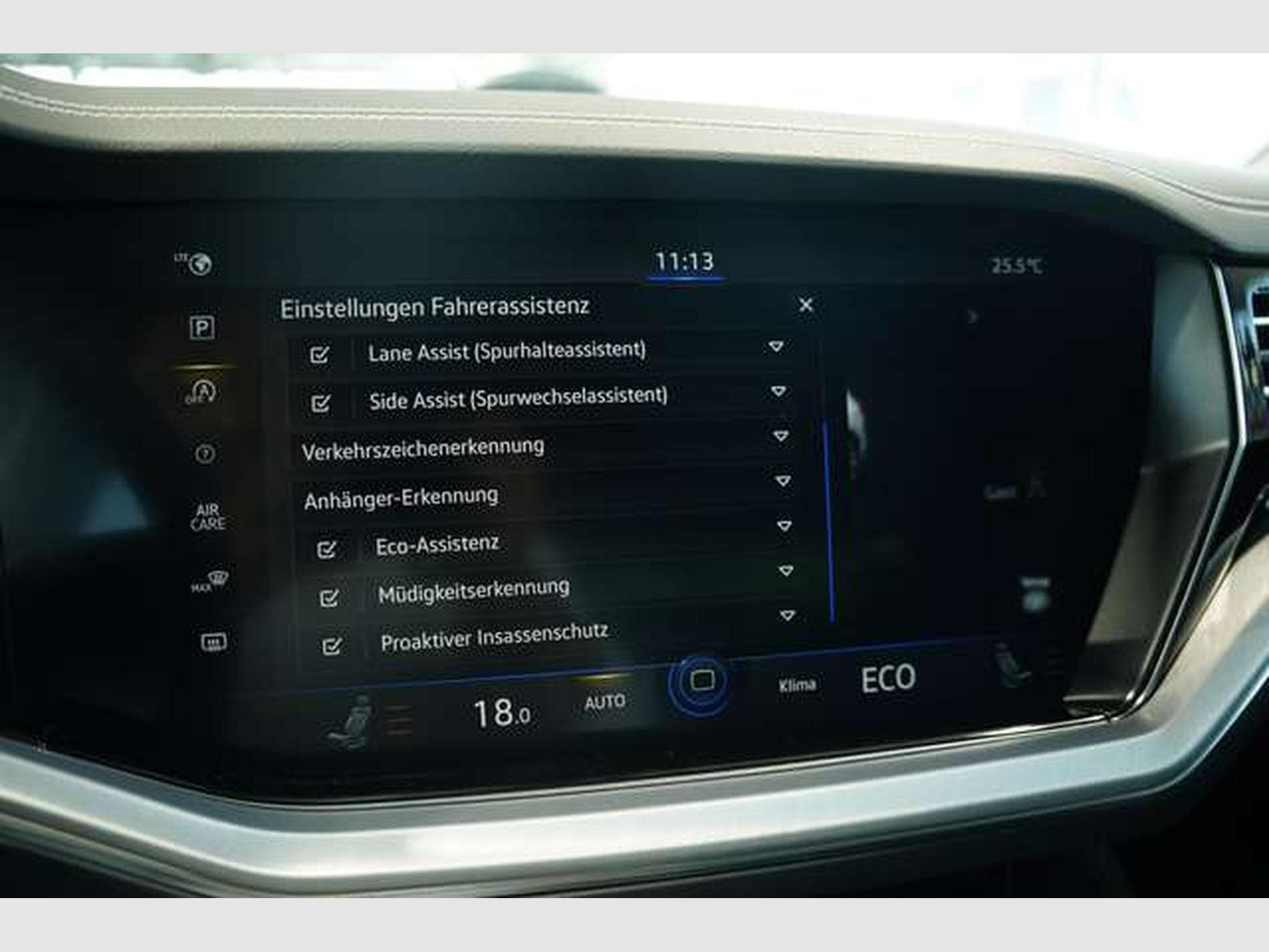 VW Touareg R line 4M *2.H *ACC *Digital *LUFT *AHK (2023) - Photo 44