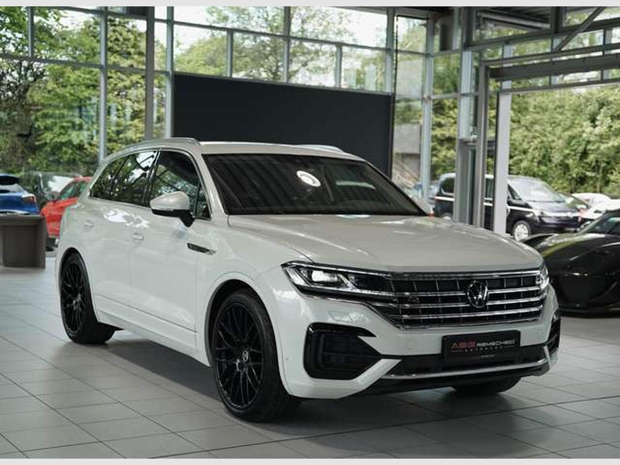 VW Touareg R line 4M *2.H *ACC *Digital *LUFT *AHK (2023) - Photo 6