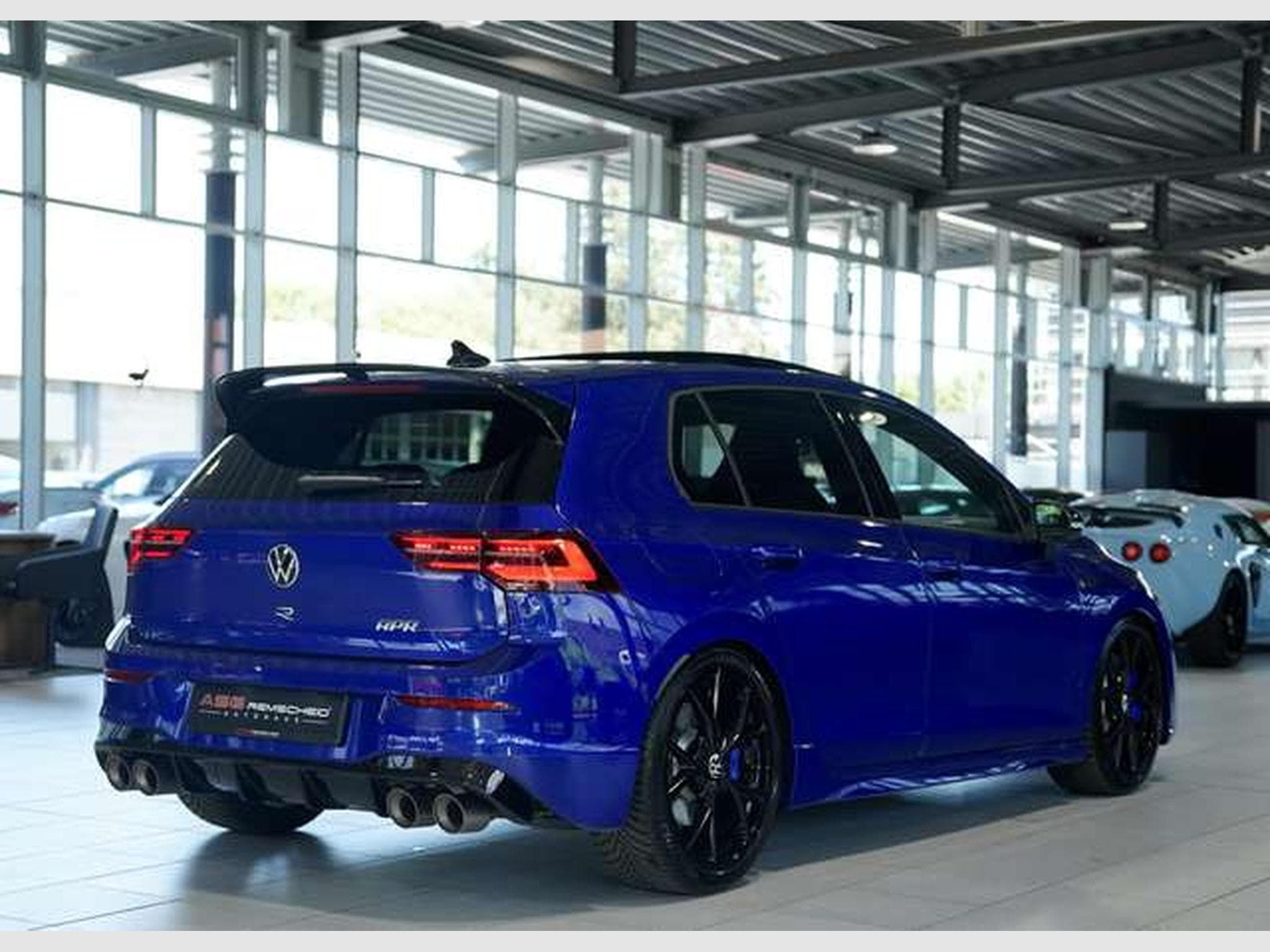 VW Golf R Performance 4M *2.H *AKRA*Pano*K&W*Matrix (2023) - Photo 10