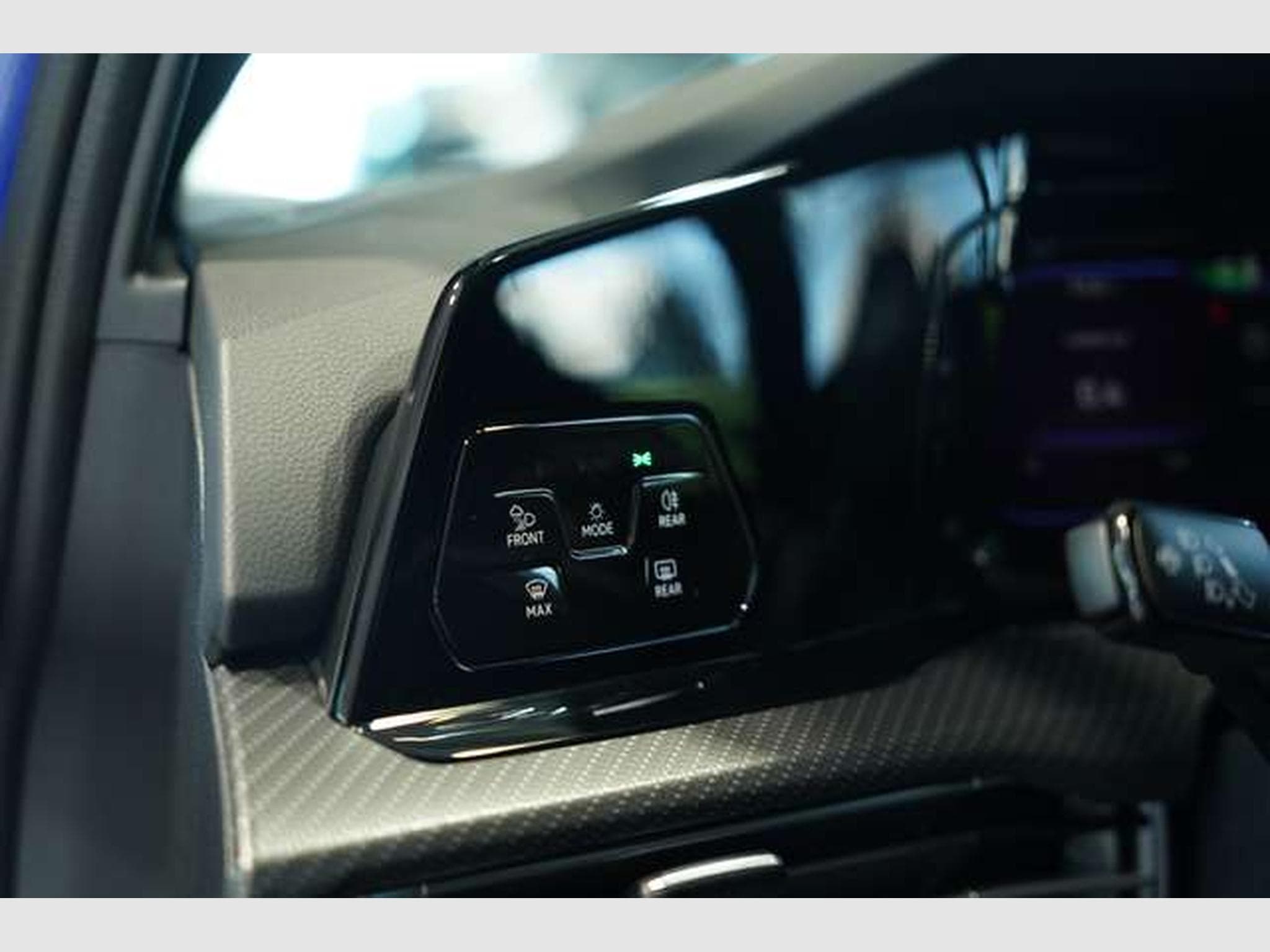 VW Golf R Performance 4M *2.H *AKRA*Pano*K&W*Matrix (2023) - Photo 30