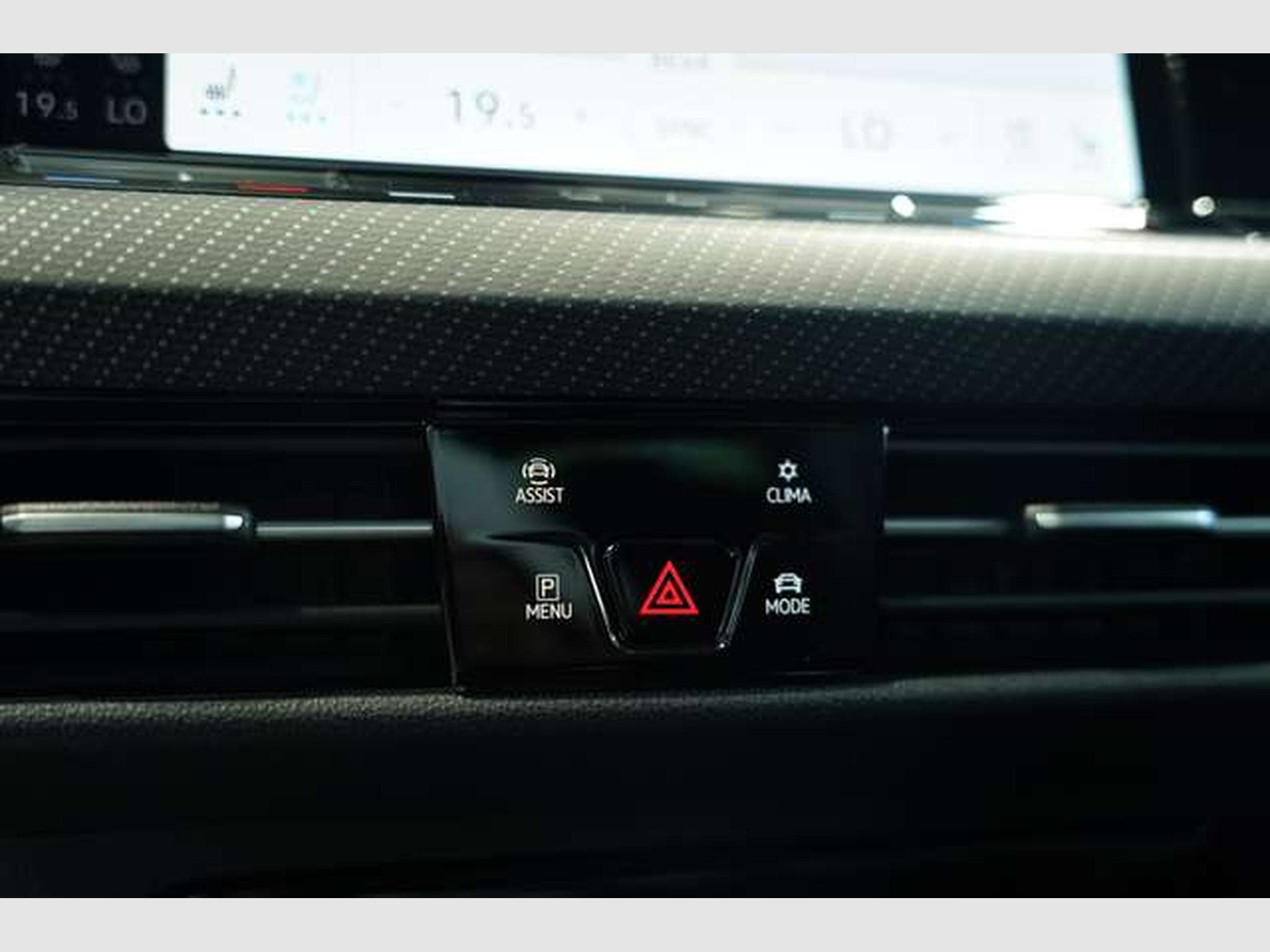 VW Golf R Performance 4M *2.H *AKRA*Pano*K&W*Matrix (2023) - Photo 35