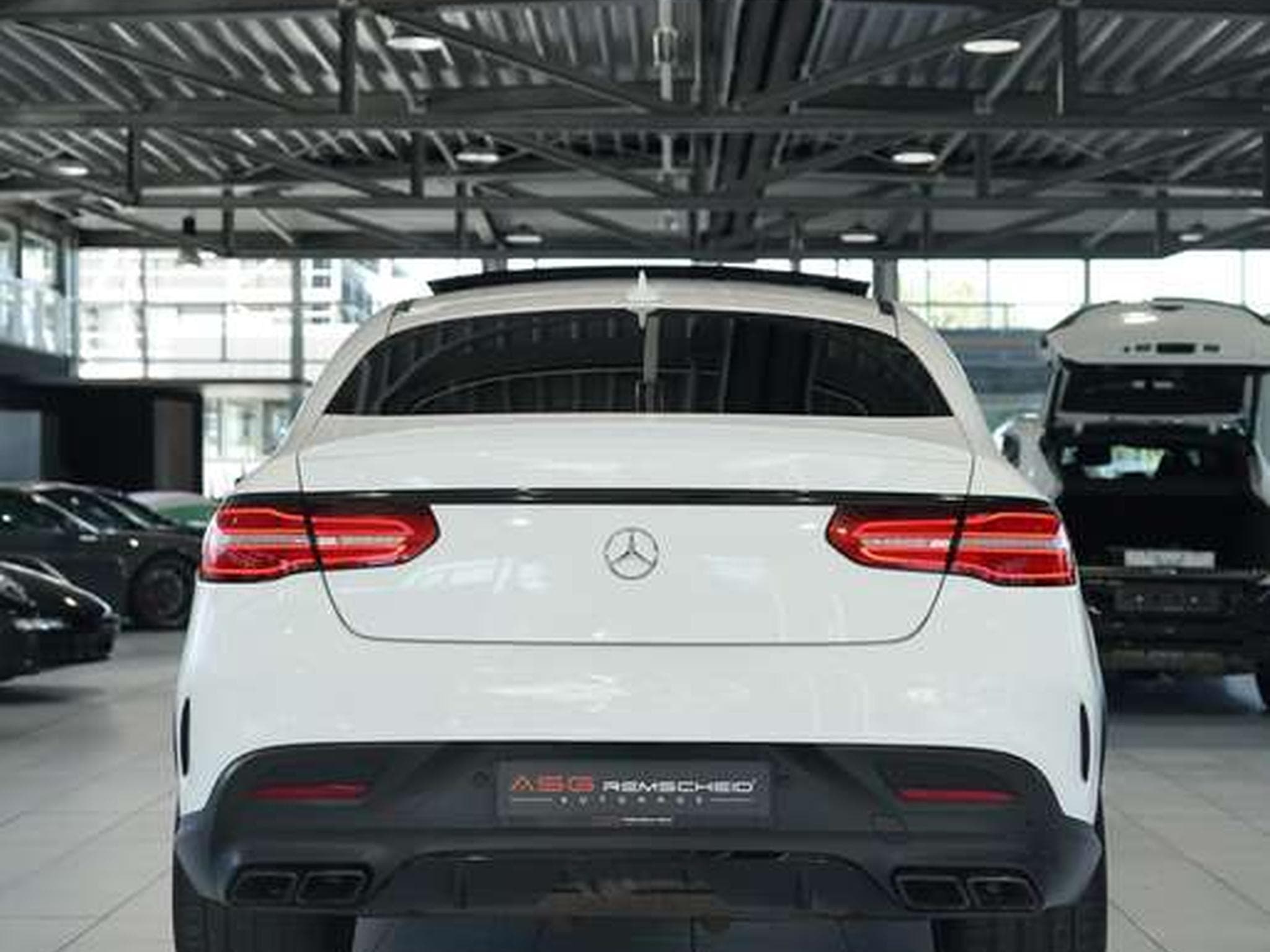 Mercedes GLE 63 AMG 4M *22 *Perf-AGA*Pano*Night*Memory (2016) - Photo 10