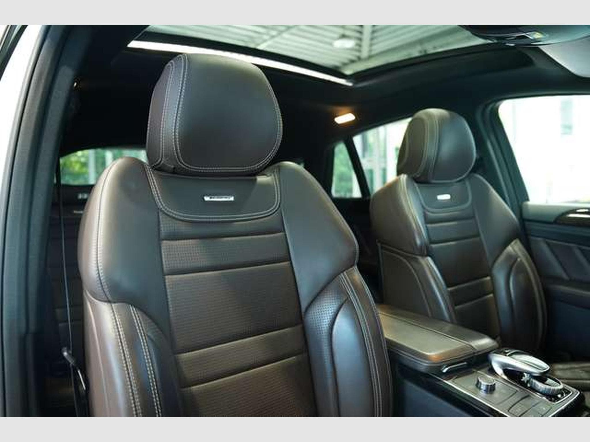 Mercedes GLE 63 AMG 4M *22 *Perf-AGA*Pano*Night*Memory (2016) - Photo 19