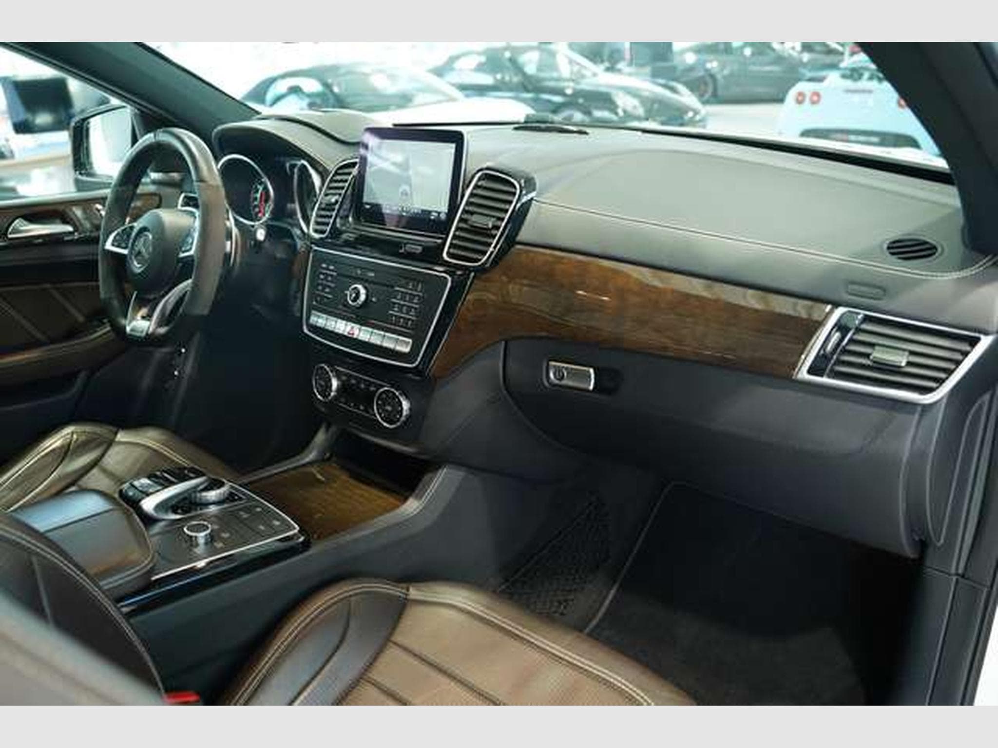 Mercedes GLE 63 AMG 4M *22 *Perf-AGA*Pano*Night*Memory (2016) - Photo 21