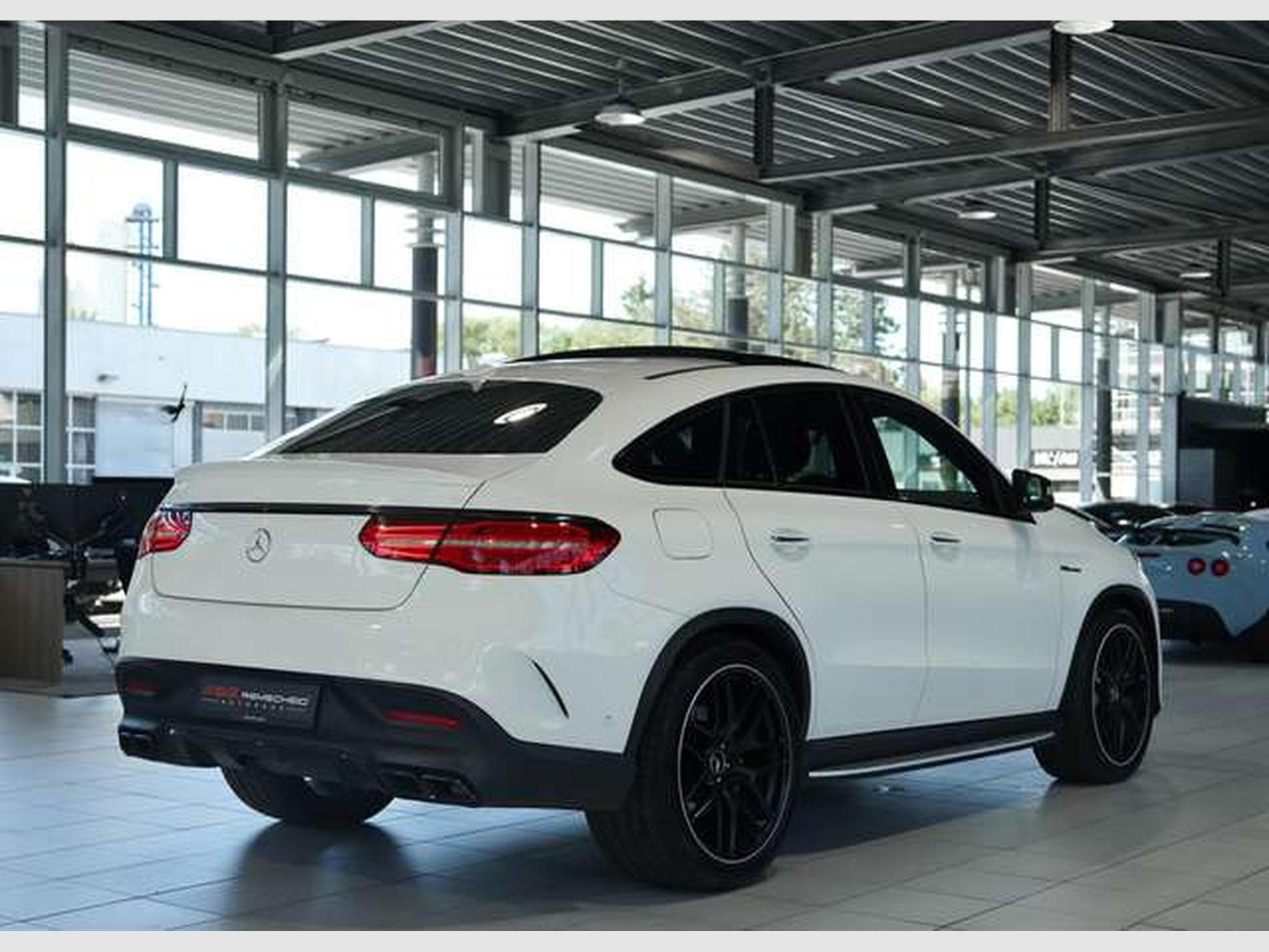 Mercedes GLE 63 AMG 4M *22 *Perf-AGA*Pano*Night*Memory (2016) - Photo 9