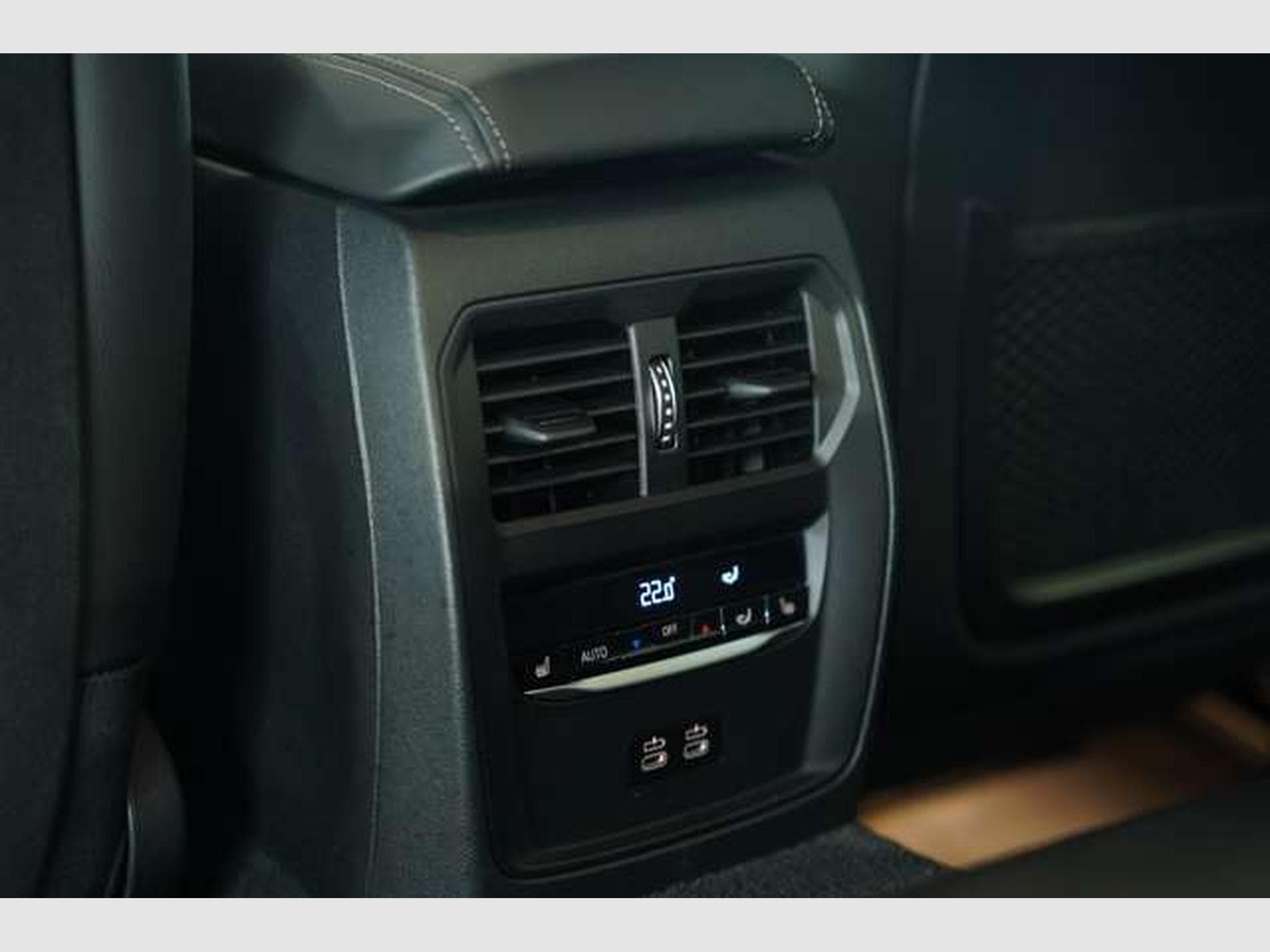 BMW M340 xD 2.H *19 *GSD *Kamera *HUD *Laser *ACC (2022) - Photo 22