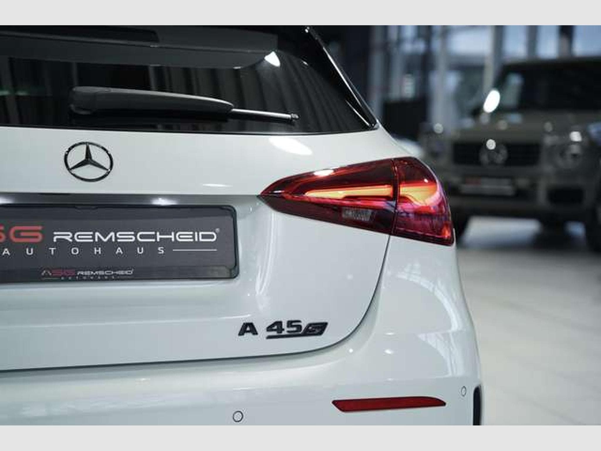 Mercedes A 45 AMG S 4M*Track Pack *Night 2 *1.Hand *Pano* (2023) - Photo 13