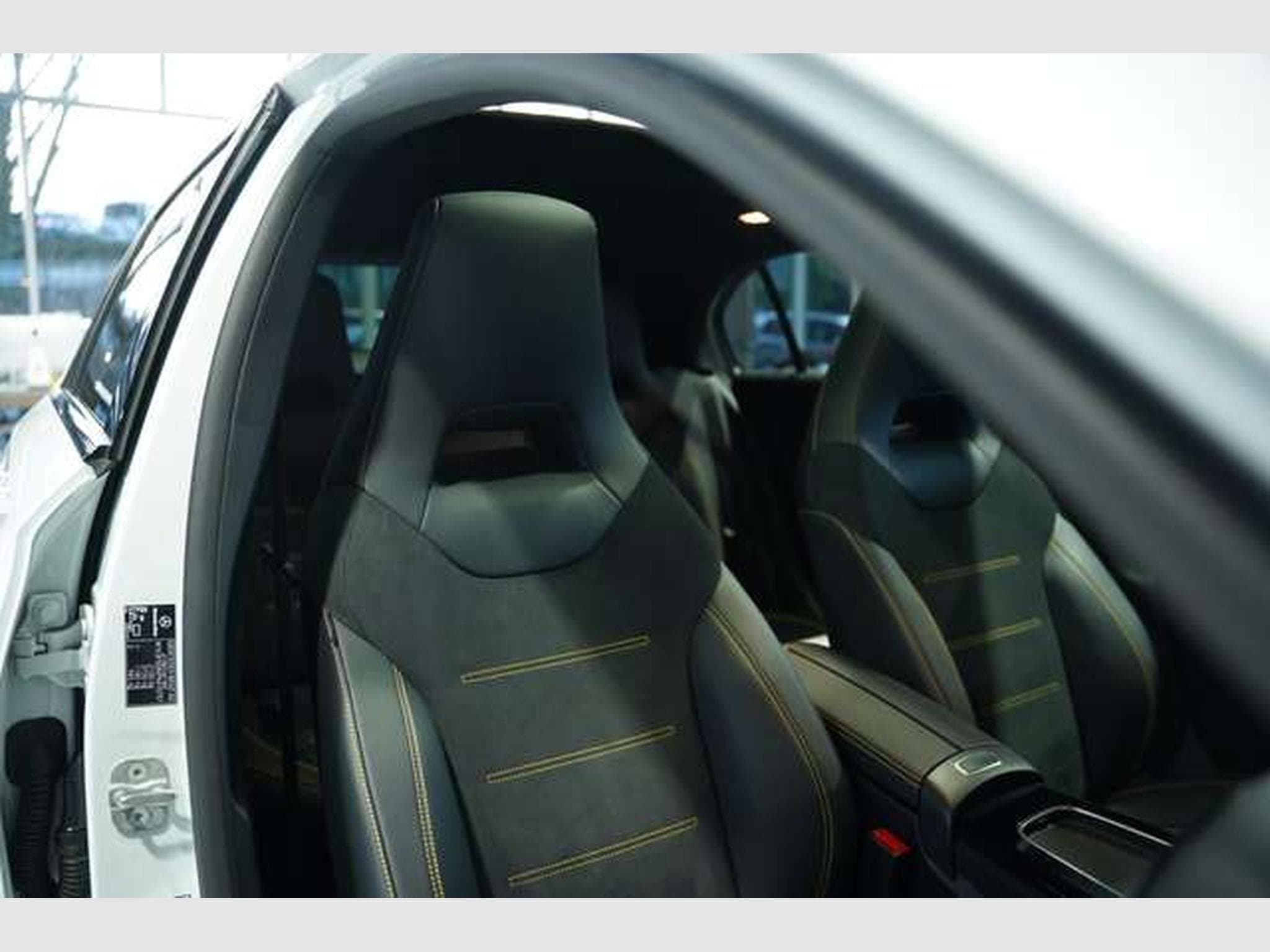 Mercedes A 45 AMG S 4M*Track Pack *Night 2 *1.Hand *Pano* (2023) - Photo 20