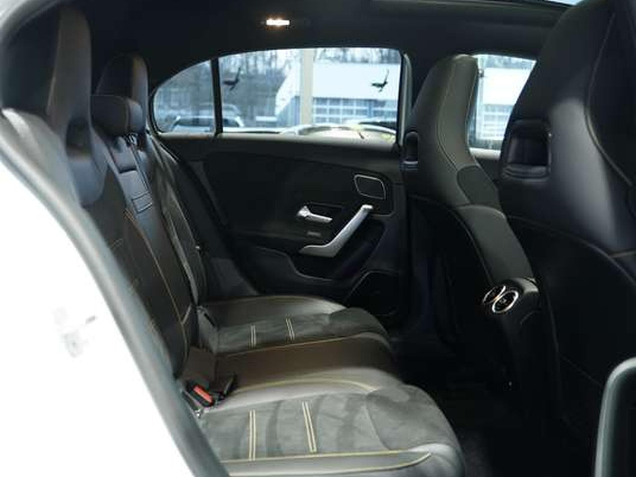 Mercedes A 45 AMG S 4M*Track Pack *Night 2 *1.Hand *Pano* (2023) - Photo 28