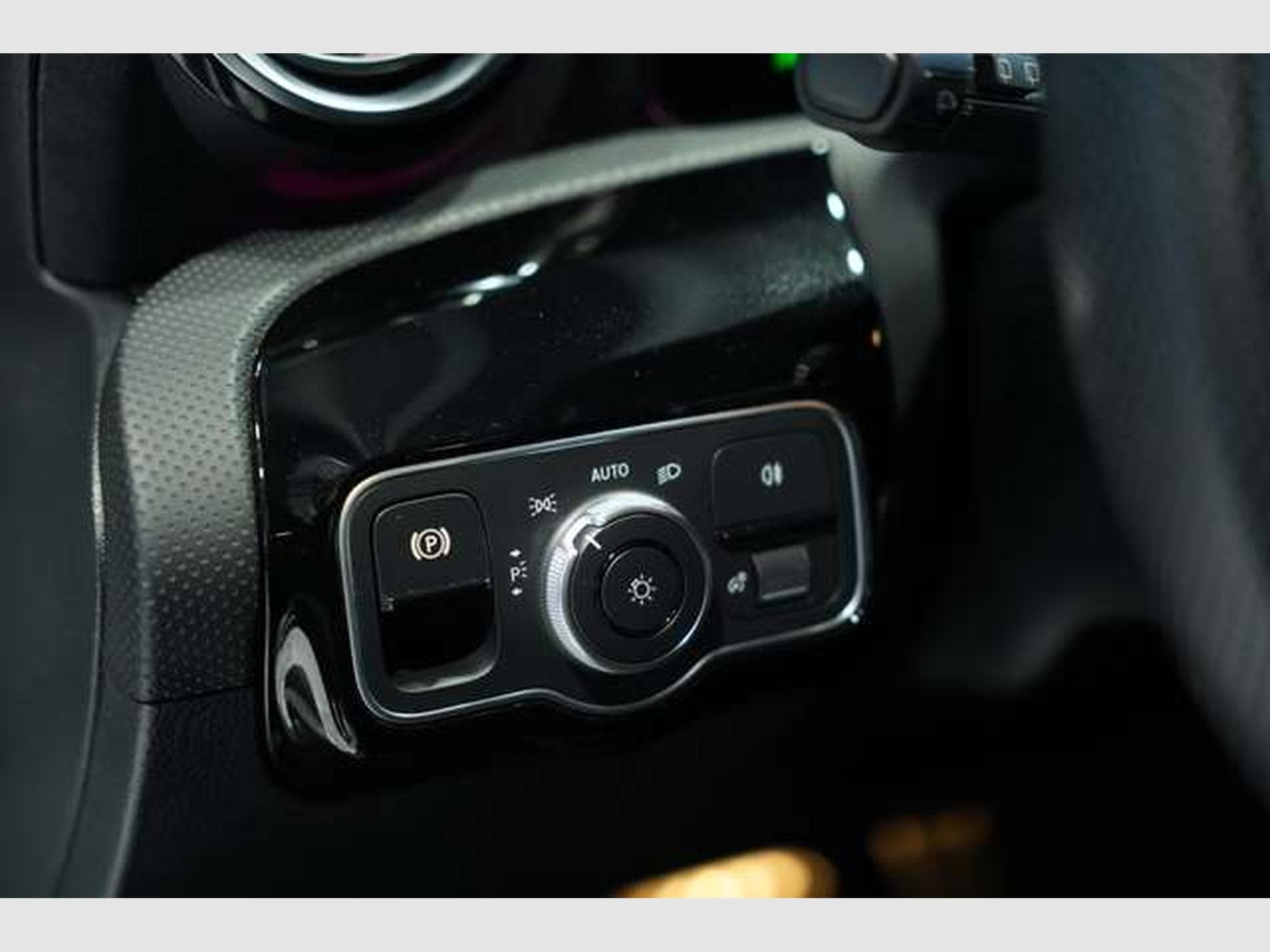Mercedes A 45 AMG S 4M*Track Pack *Night 2 *1.Hand *Pano* (2023) - Photo 34