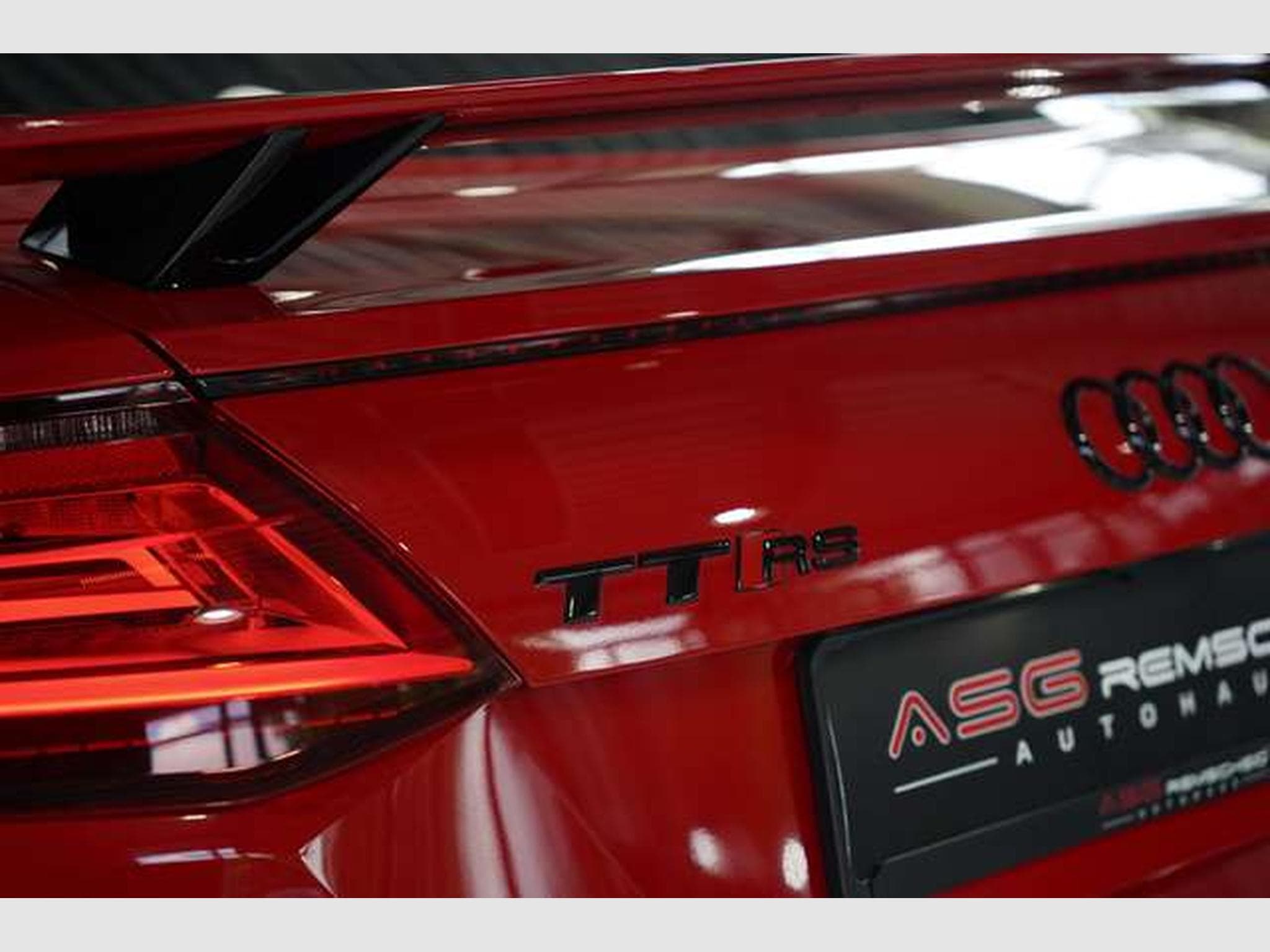 Audi TTRS Coupé q. 1H *20 *RS-AGA*B&O*RS-Sitze*VOLL (2022) - Photo 17