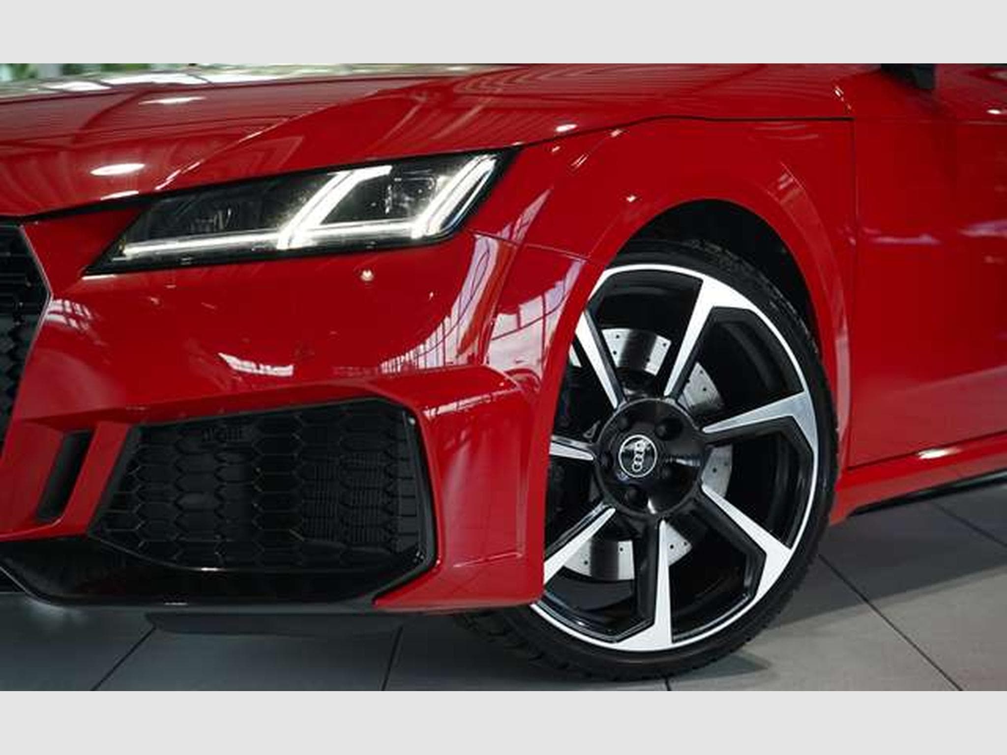 Audi TTRS Coupé q. 1H *20 *RS-AGA*B&O*RS-Sitze*VOLL (2022) - Photo 2