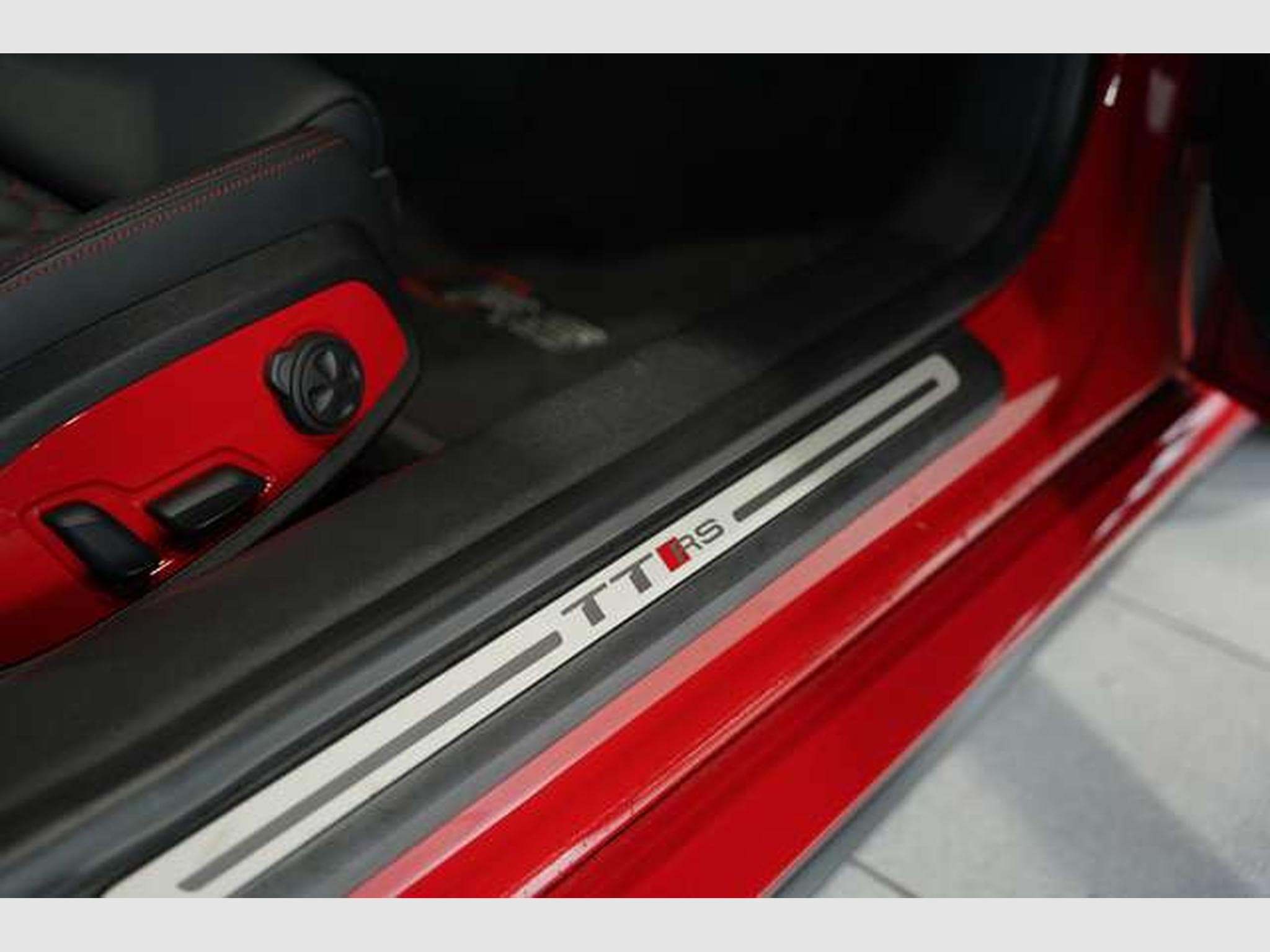 Audi TTRS Coupé q. 1H *20 *RS-AGA*B&O*RS-Sitze*VOLL (2022) - Photo 28