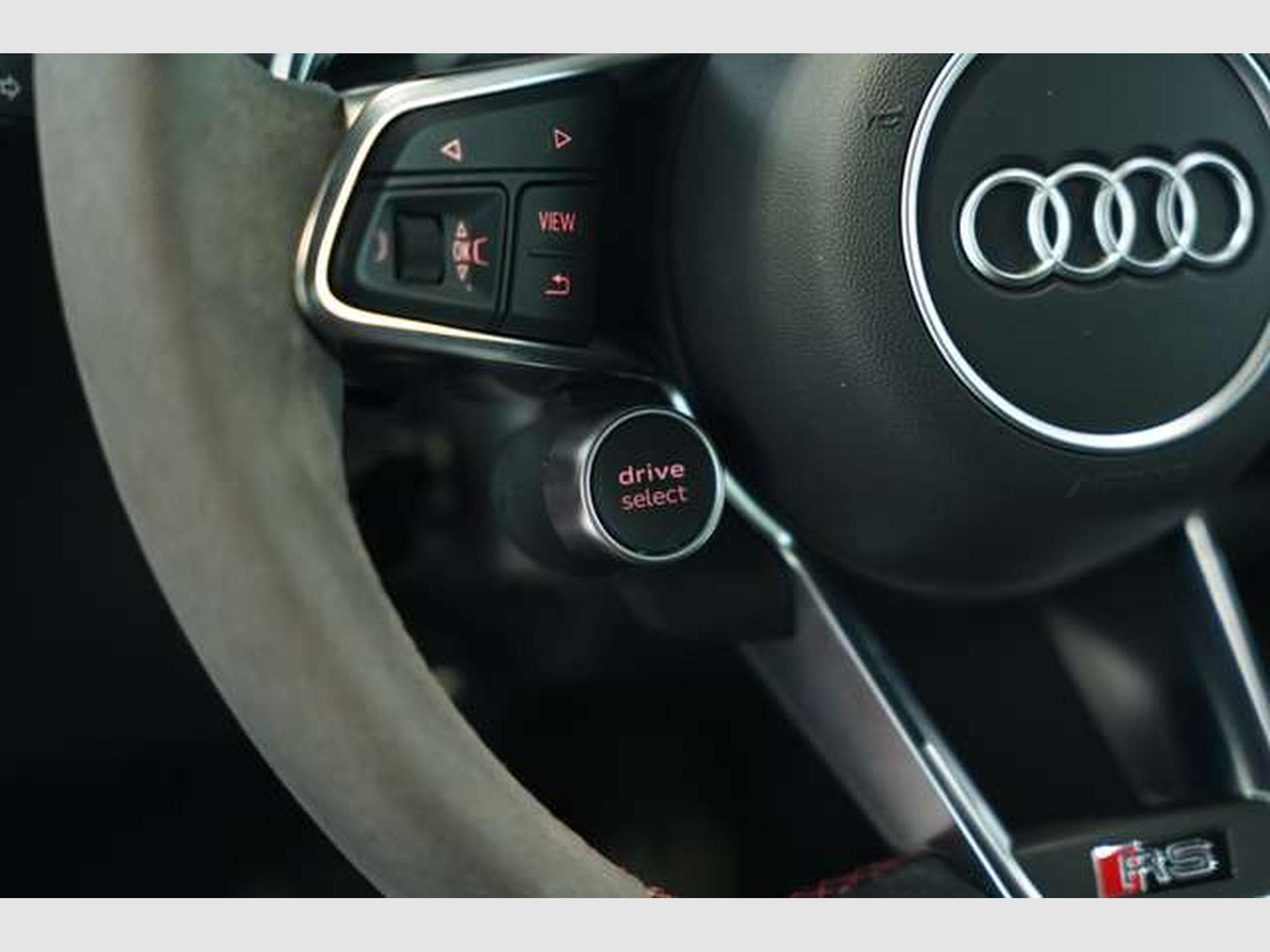 Audi TTRS Coupé q. 1H *20 *RS-AGA*B&O*RS-Sitze*VOLL (2022) - Photo 36
